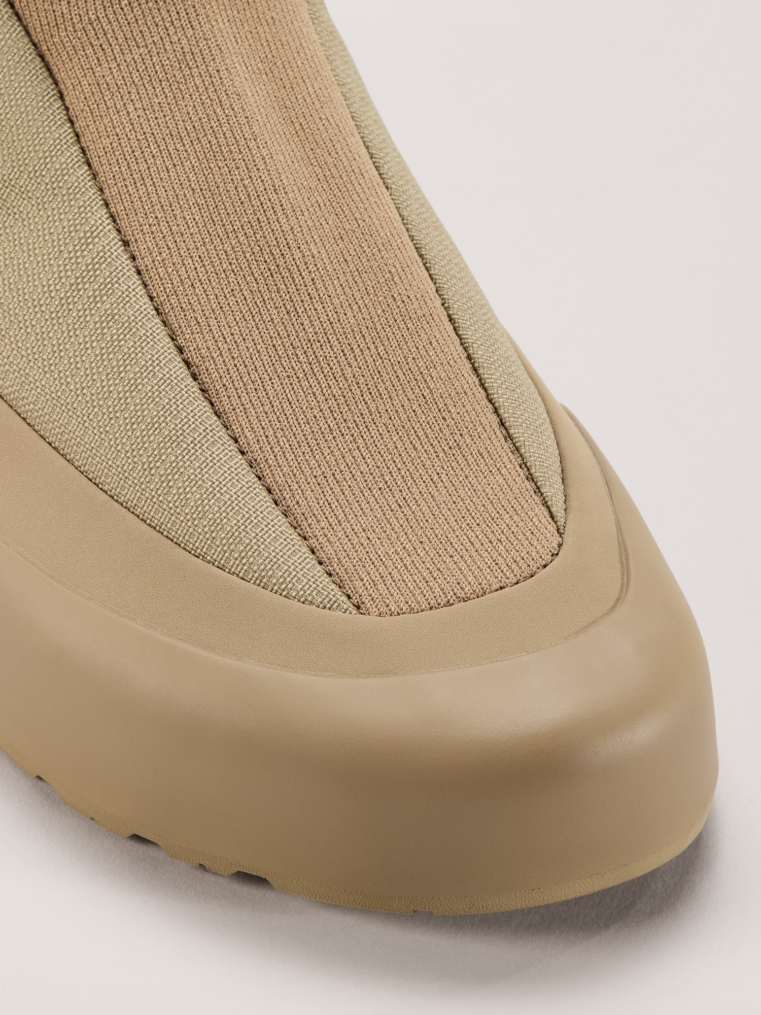 Kragg Insulated Shoe - 2