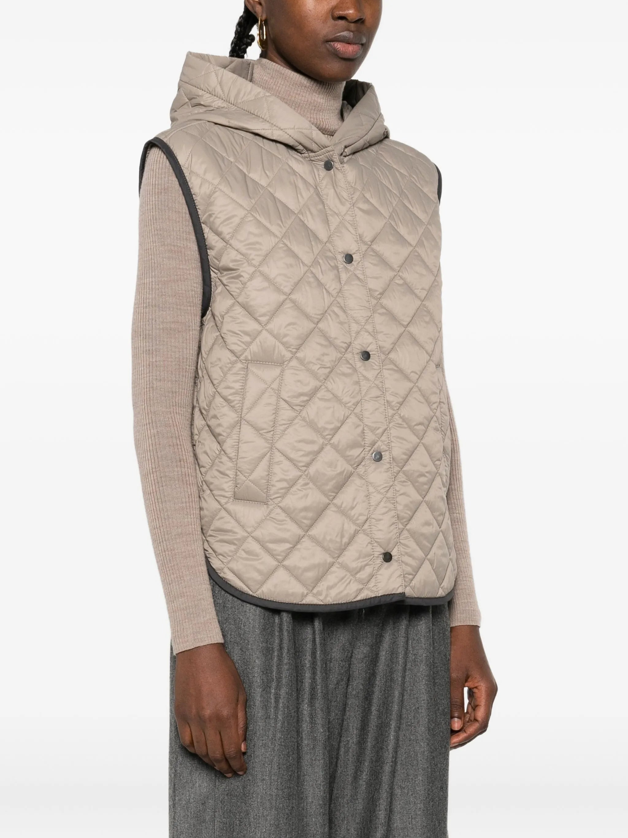 Brunello Cucinelli Quilted Hooded Gilet - 2
