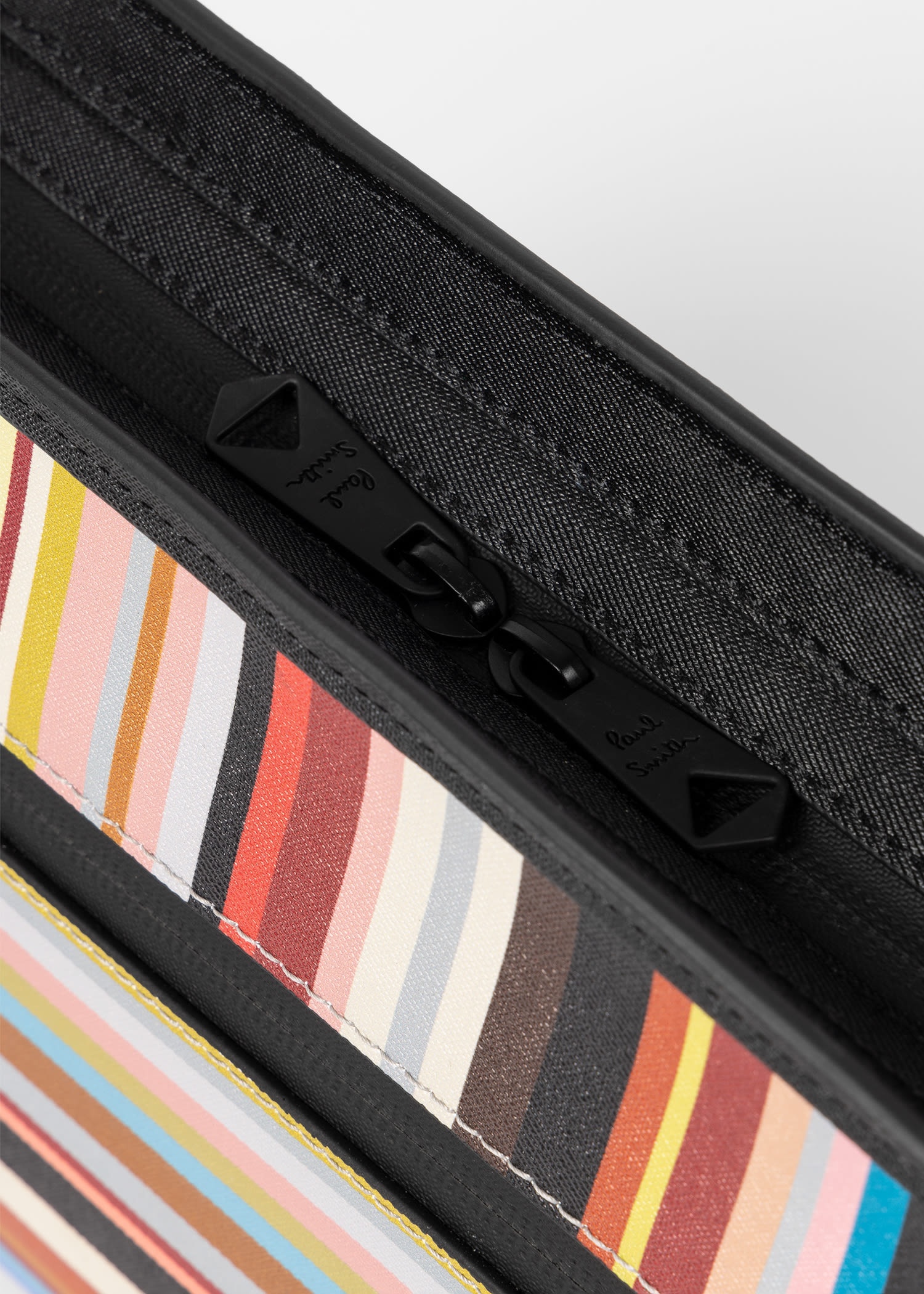 'Signature Stripe' Wash Bag - 6