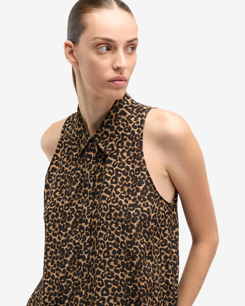 Sleeveless Silk Button Down in Leo 4