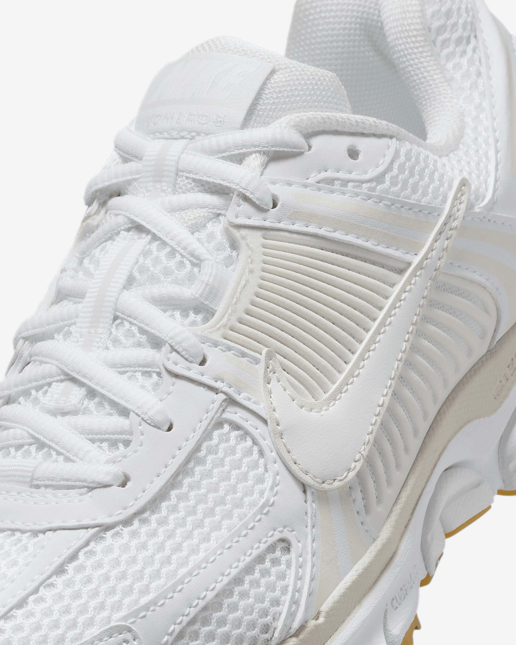 Nike Zoom Vomero 5 Women's Shoes - 7