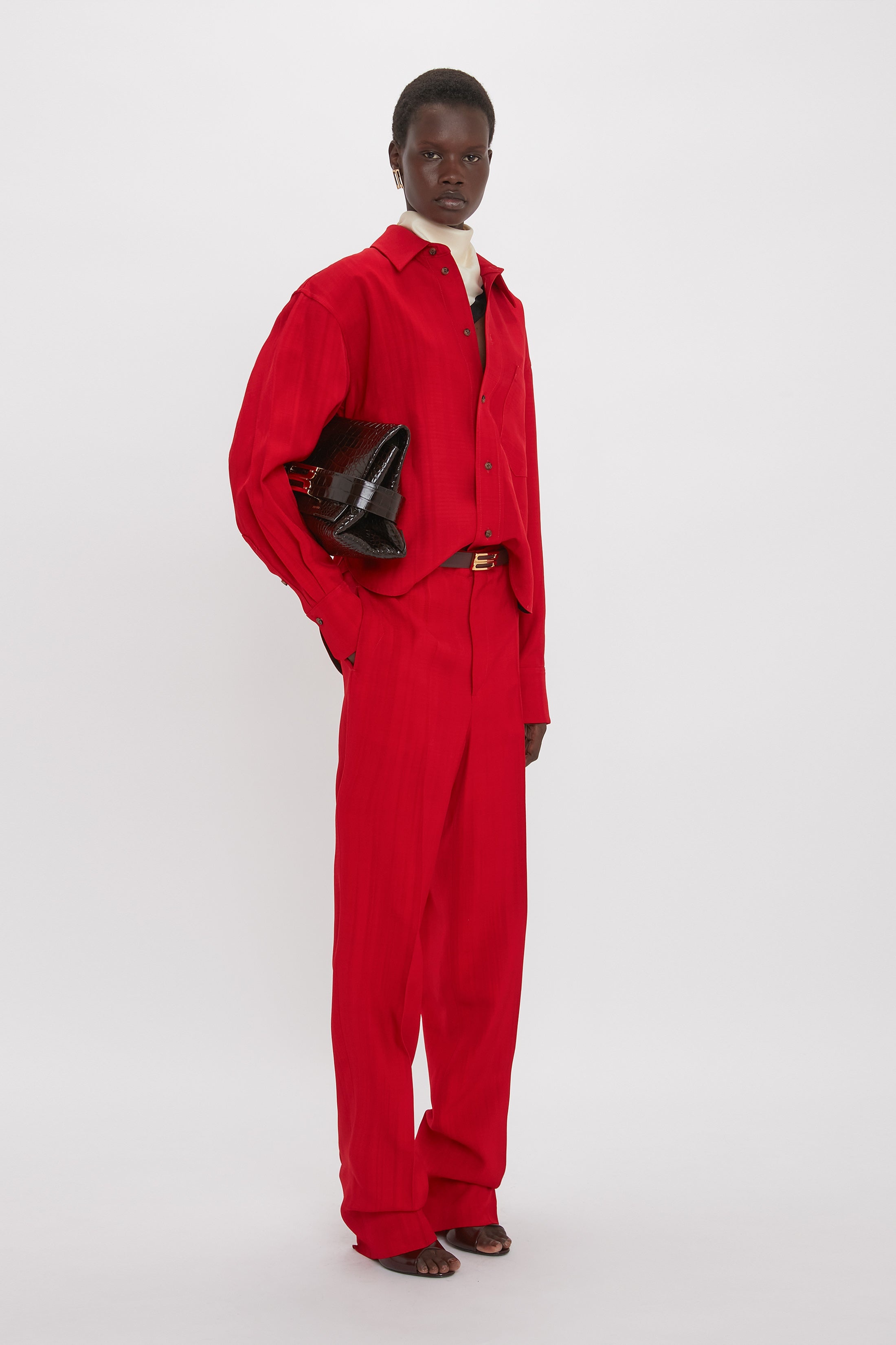 Cropped Long Sleeve Shirt In Carmine - 7