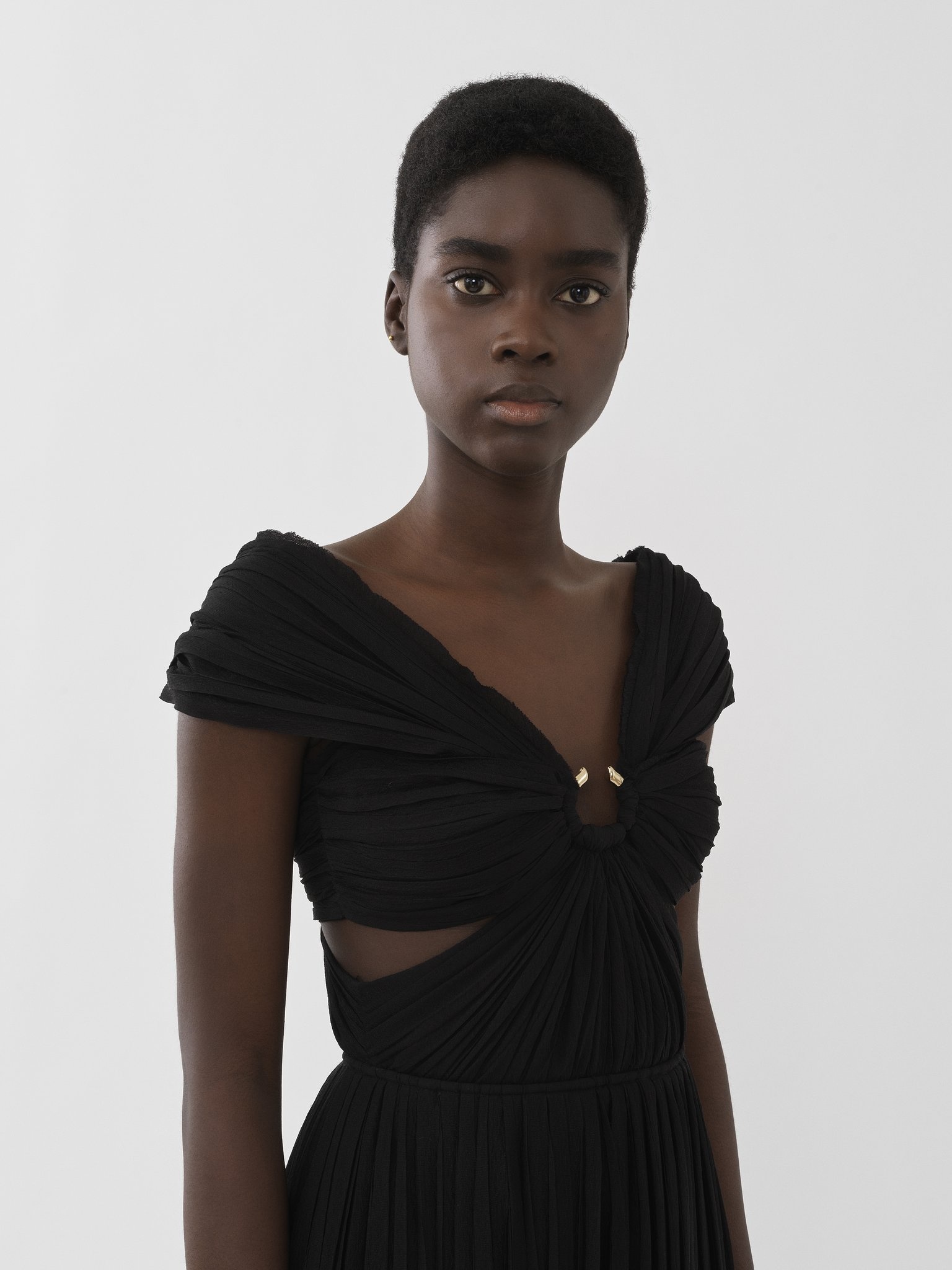OFF-THE-SHOULDER EVENING GOWN - 6