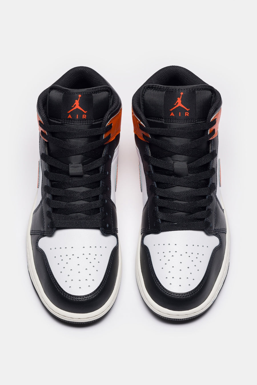 Air Jordan 1 Mid Sneaker in Starfish/Black/White/Sail - 4