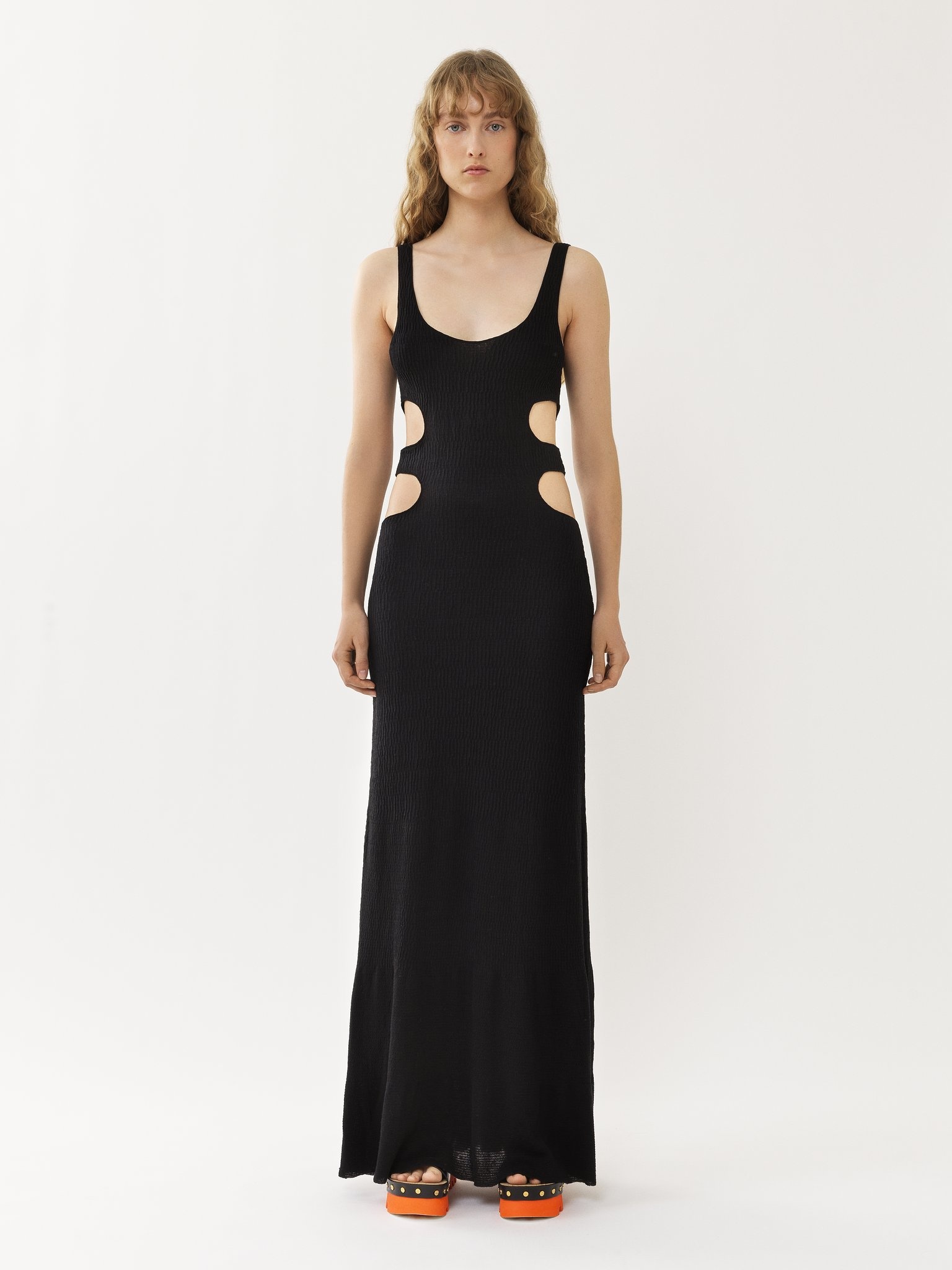 ワンピース Chloe LONG DRESS (CHC23UMR07610 001) Chloé Long Ruffled Dress In Silk Mousseline | Chloé US
