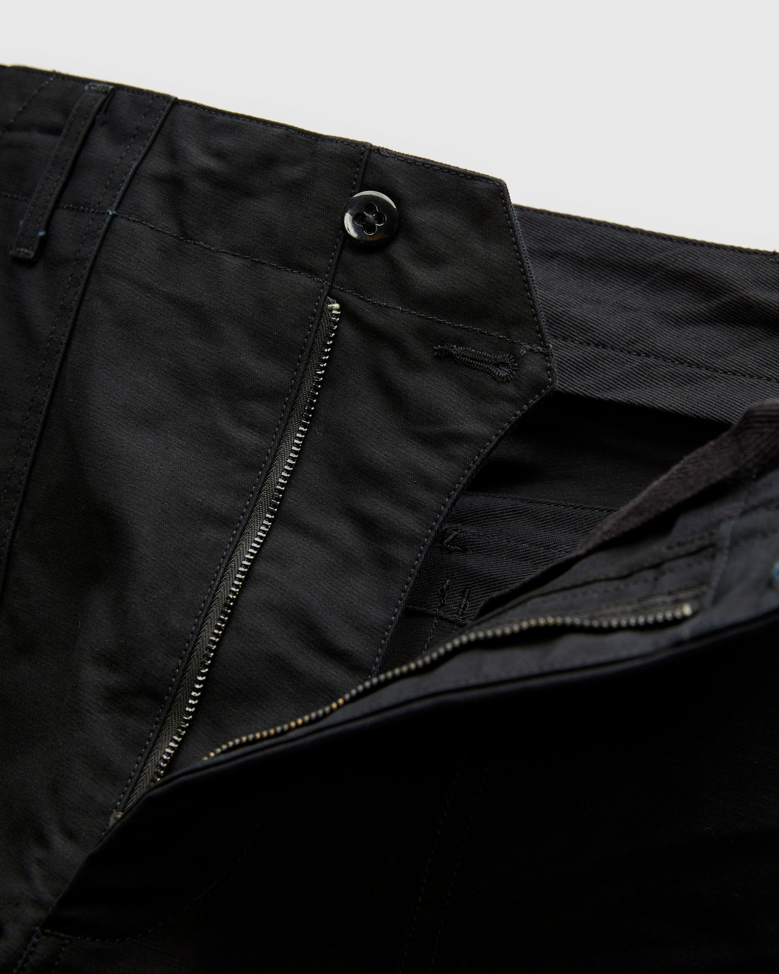 Fatigue Pants in Black Cotton Double Cloth - 6