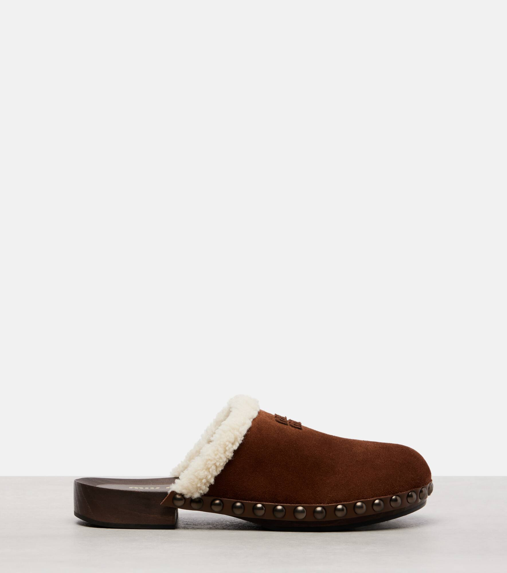 Shearling-lined suede clogs - 4