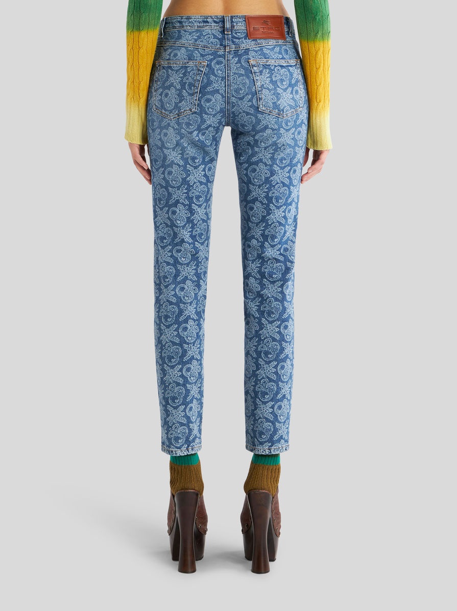 DENIM JEANS WITH LASERED APPLES - 4