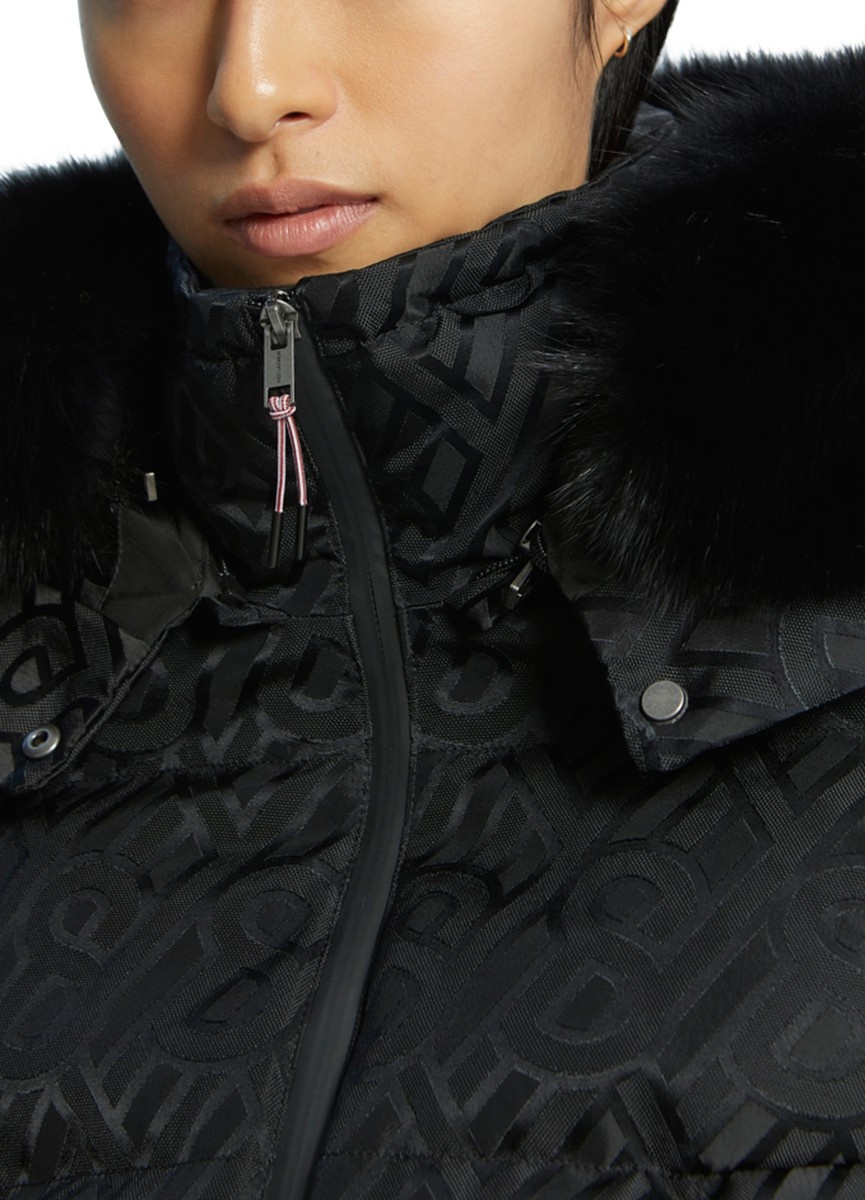 Ski jacket with printed monogram - 3