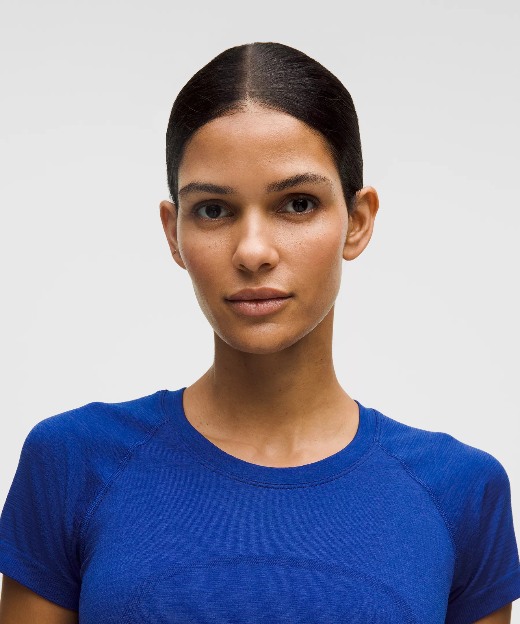 Swiftly Tech Short-Sleeve Shirt 2.0 *Hip Length - 4