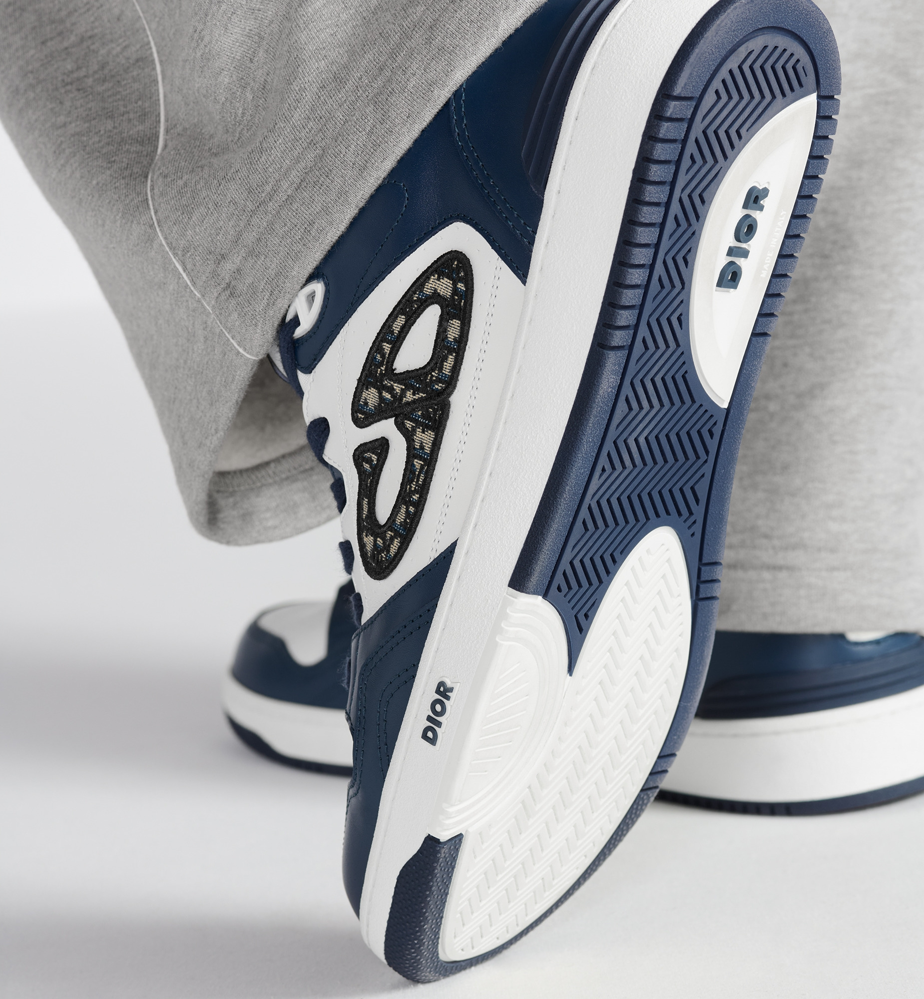 B57 Low-Top Sneaker - 4