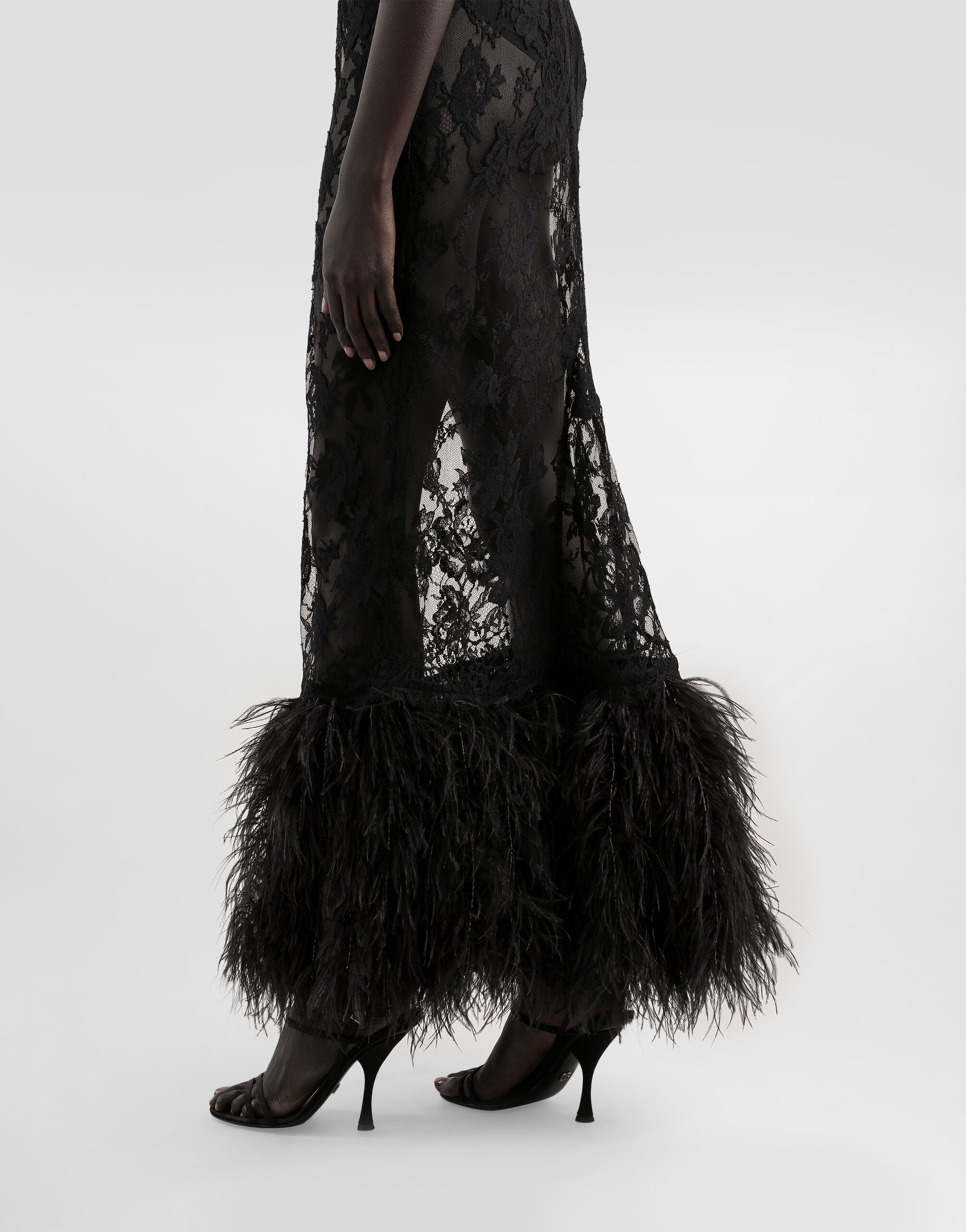 Chantilly lace dress - 5