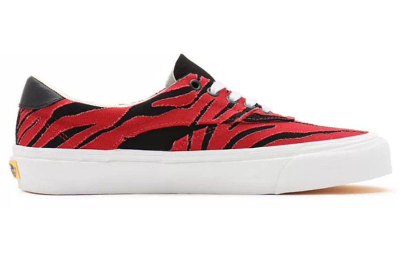 Vans Vans Acer NI SP Wild Things Sneakers Red VN0A4UWY9FJ outlook