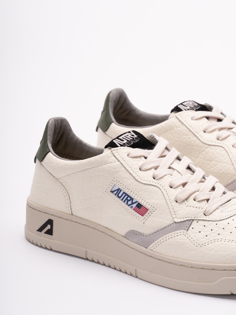 `Medalist` Low-Top Sneakers - 5