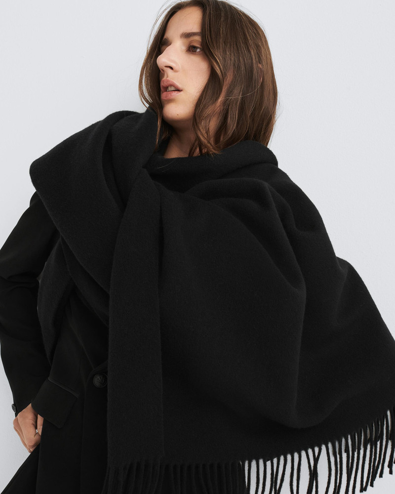 rag & bone Addison Fringed Shawl
Midweight Shawl outlook