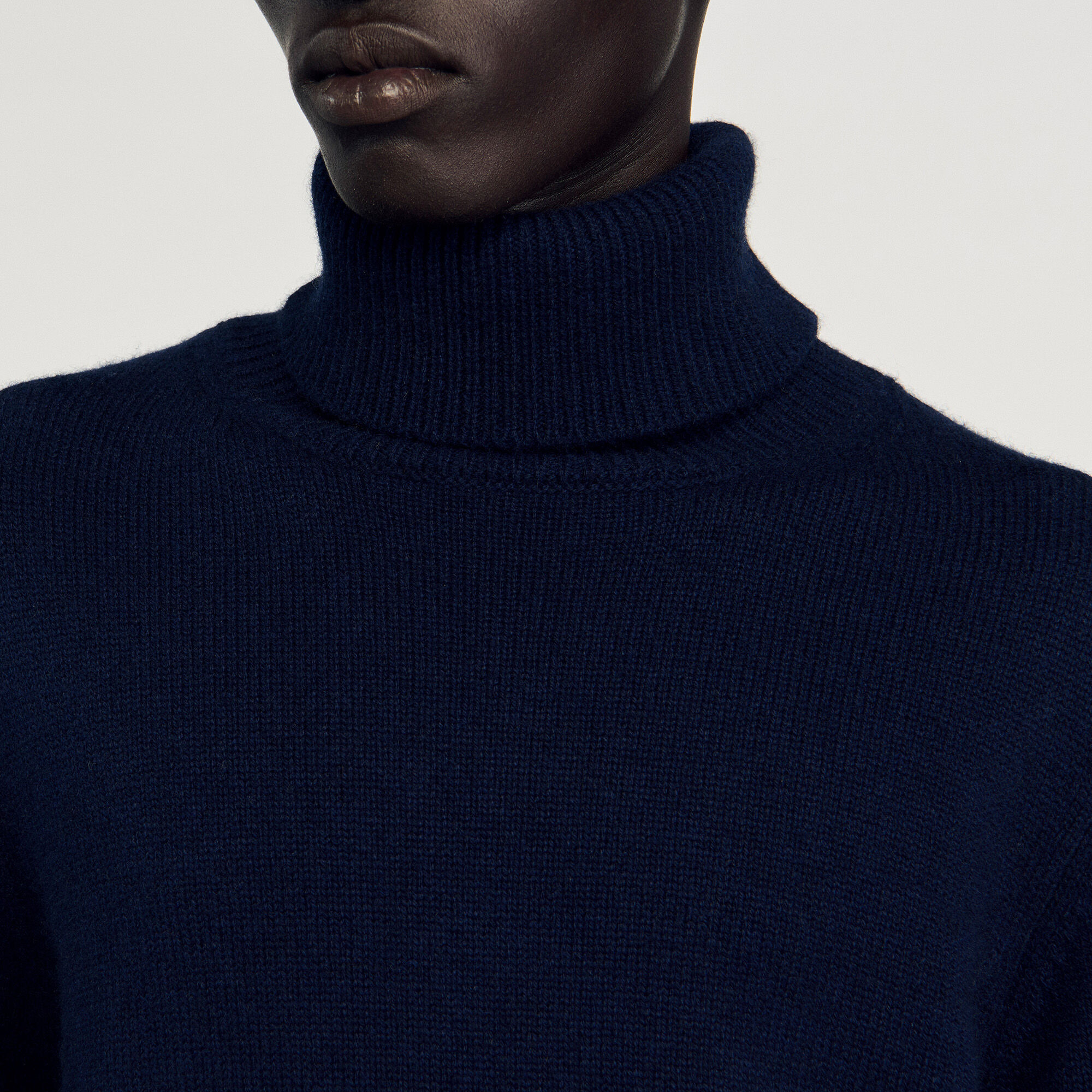 WOOL AND CASHMERE TURTLENECK - 3