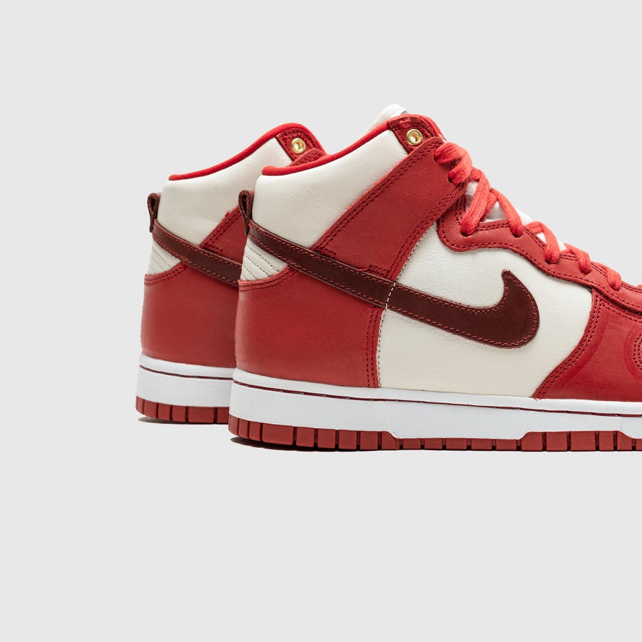 WMNS DUNK HIGH PRM "CINNABAR" - 5