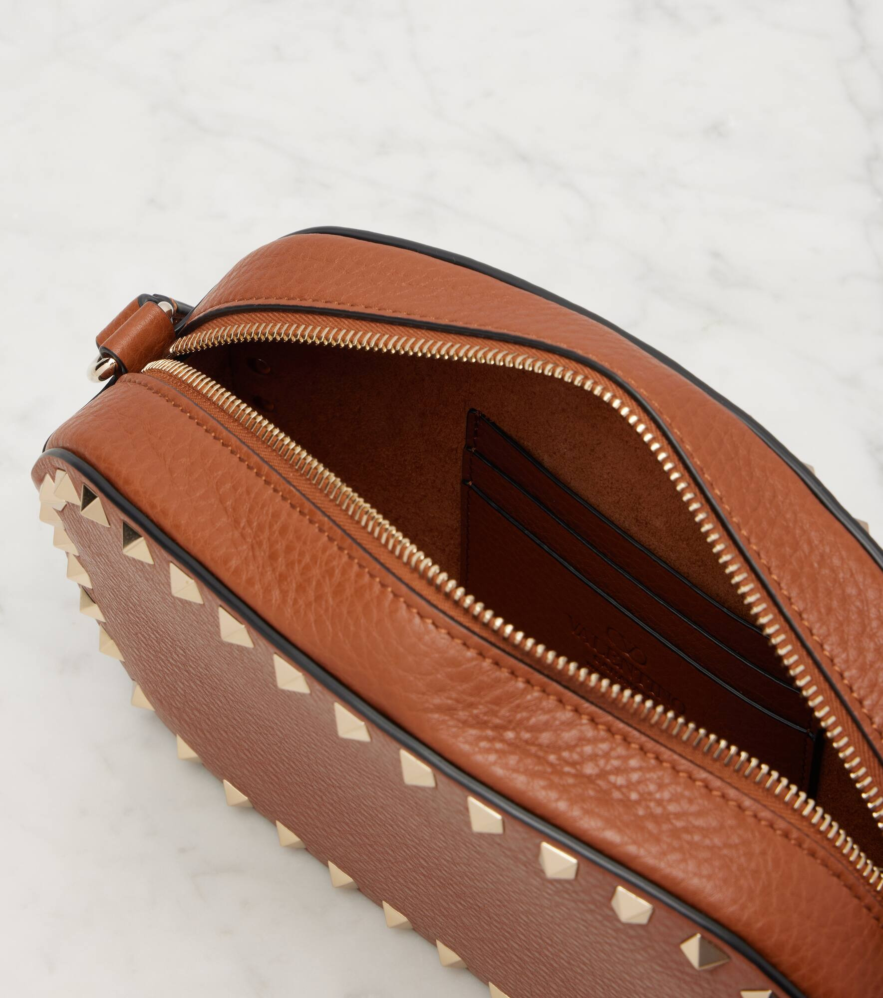 Rockstud Small leather shoulder bag - 3