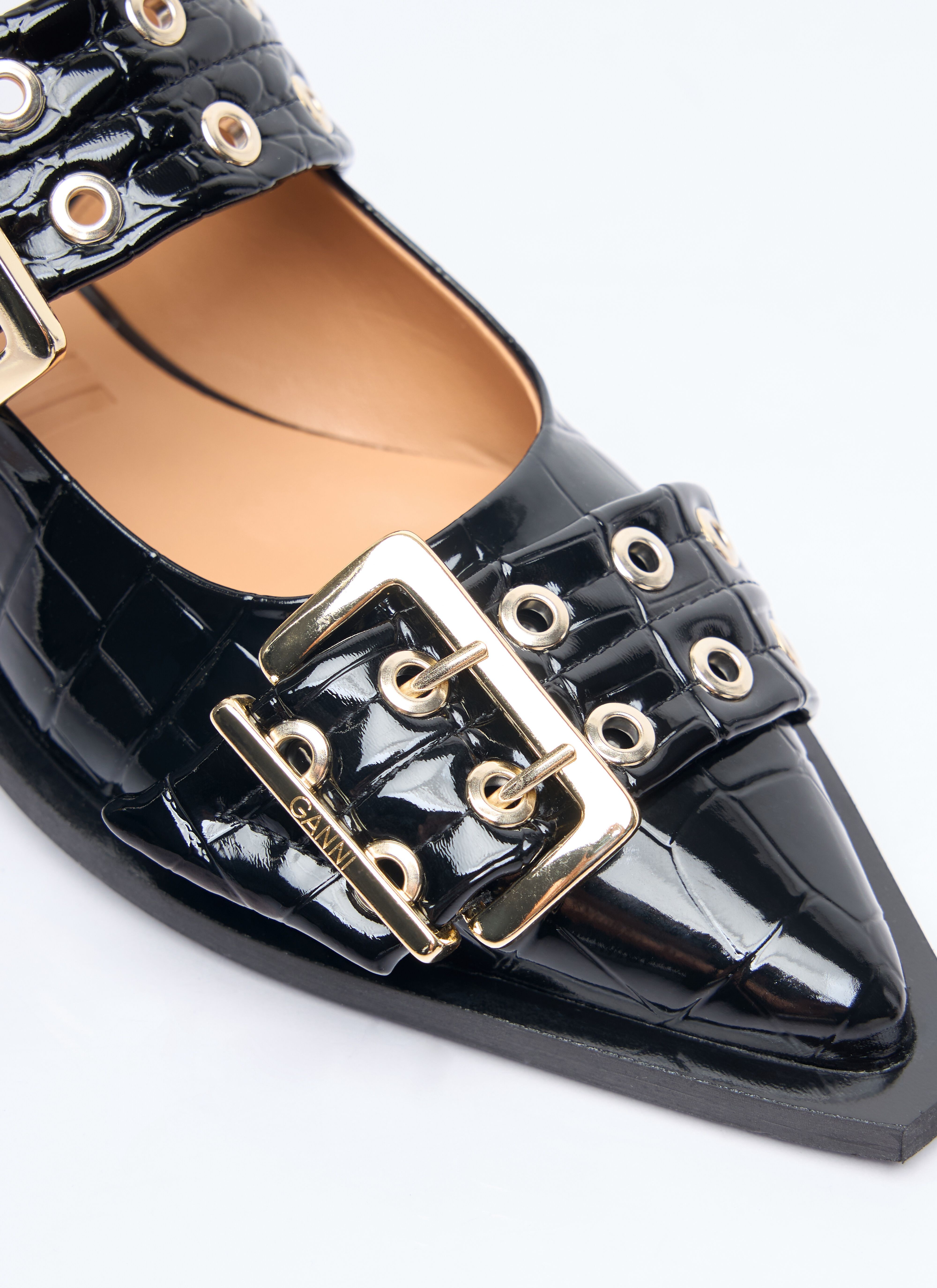 Feminine Buckle Ballerina Flats - 2