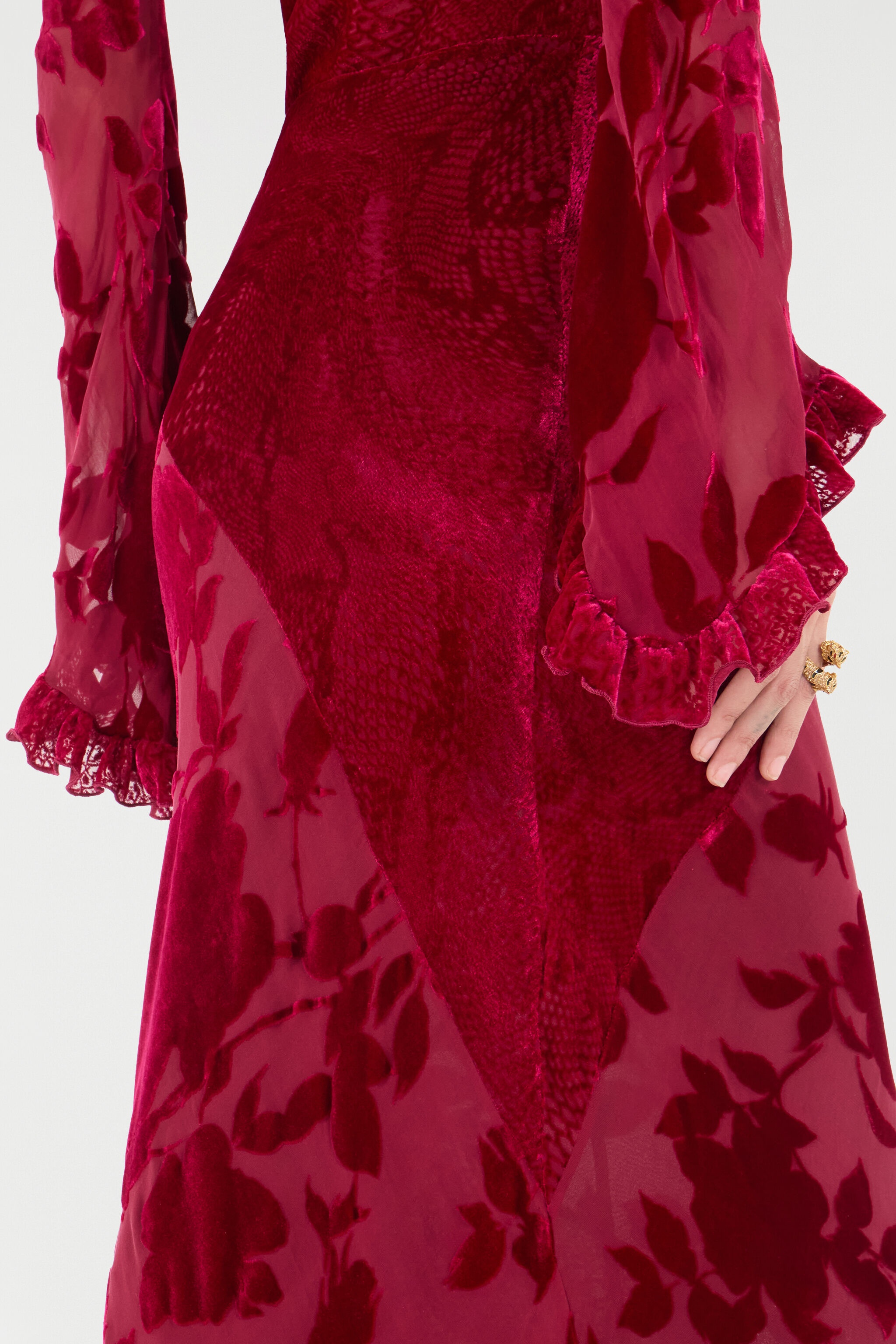 Long Skirt With Rose And Python Pattern - 7