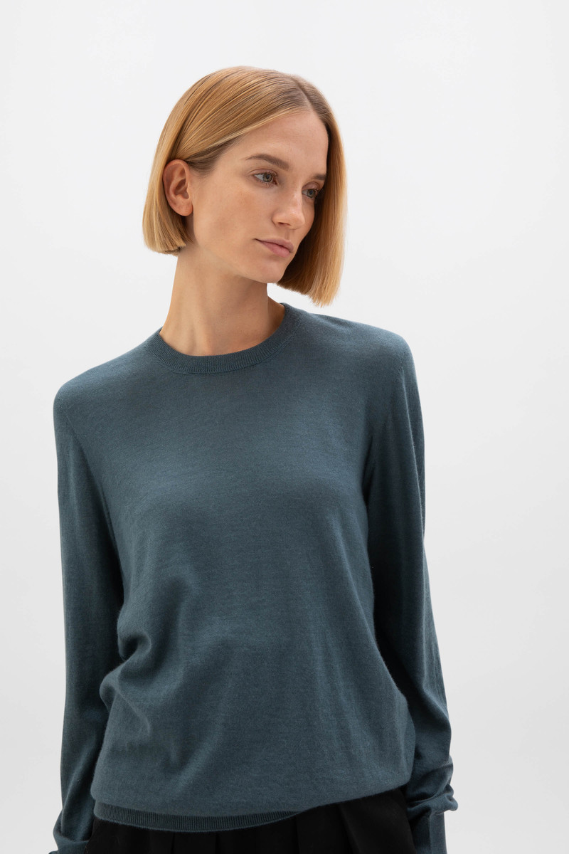 Johnstons of Elgin Superfine Cashmere Round Neck outlook