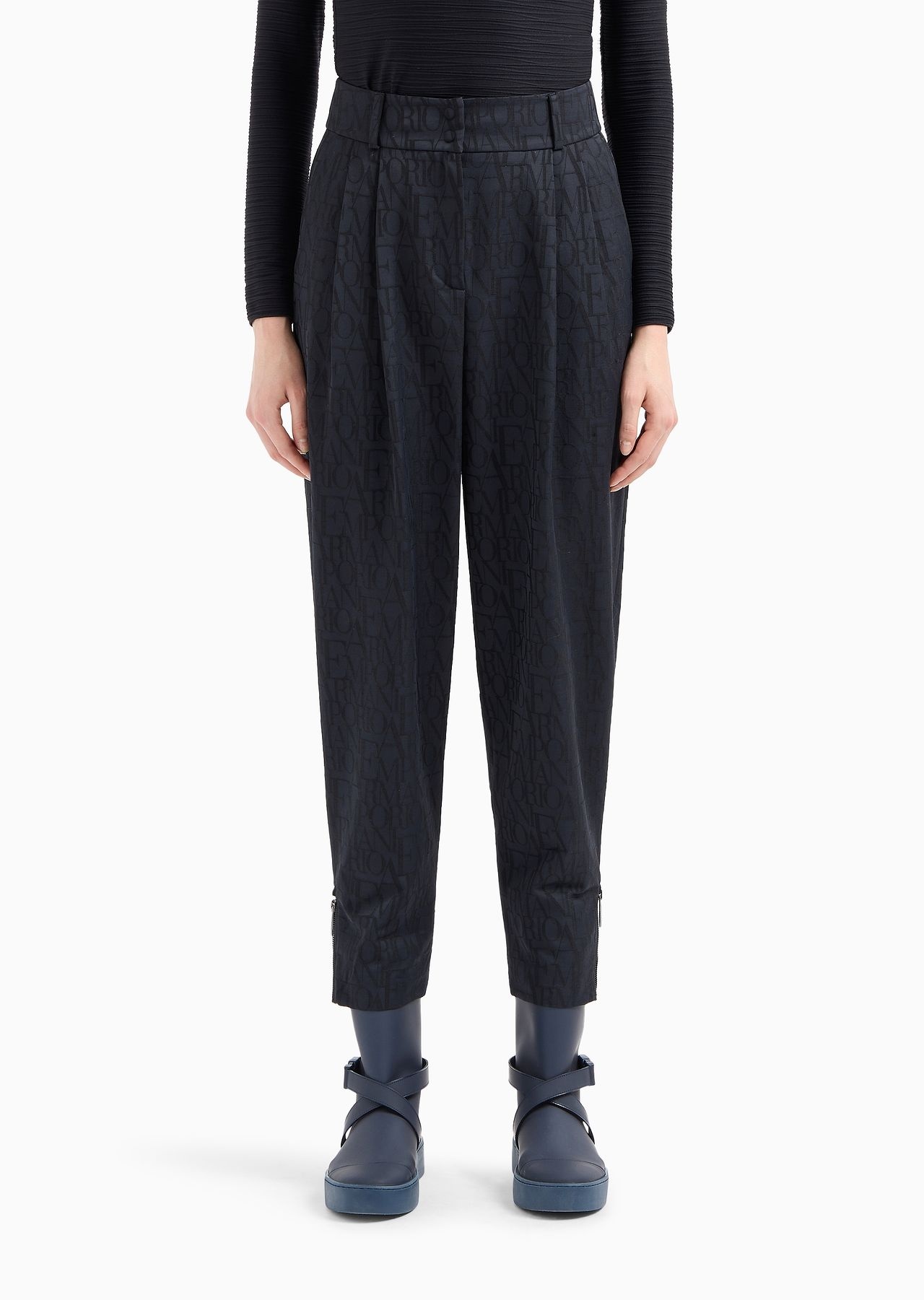 Oval-leg trousers in a jacquard wool blend with all-over lettering - 2