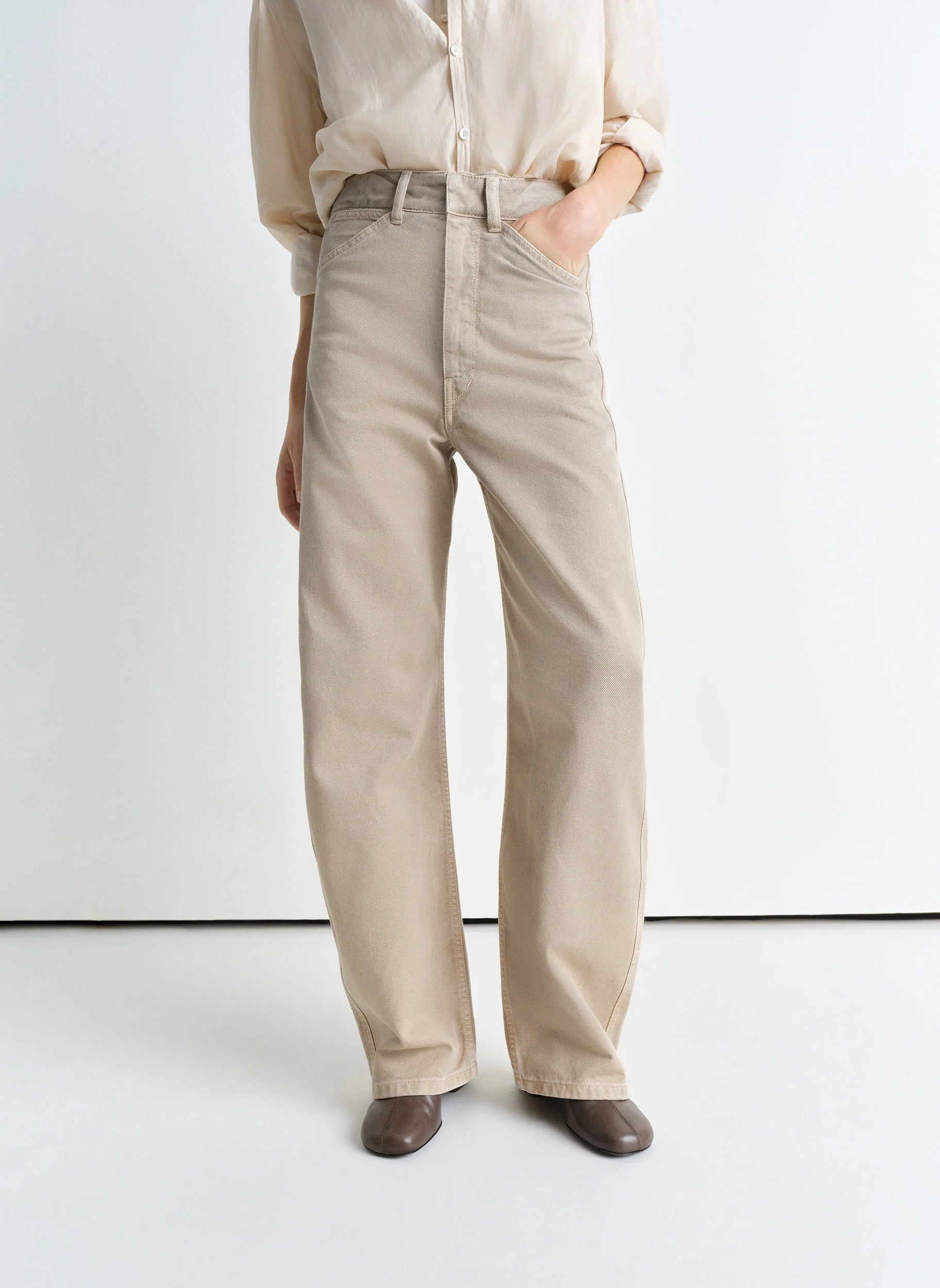 HIGH WAISTED CURVED PANTS - 3
