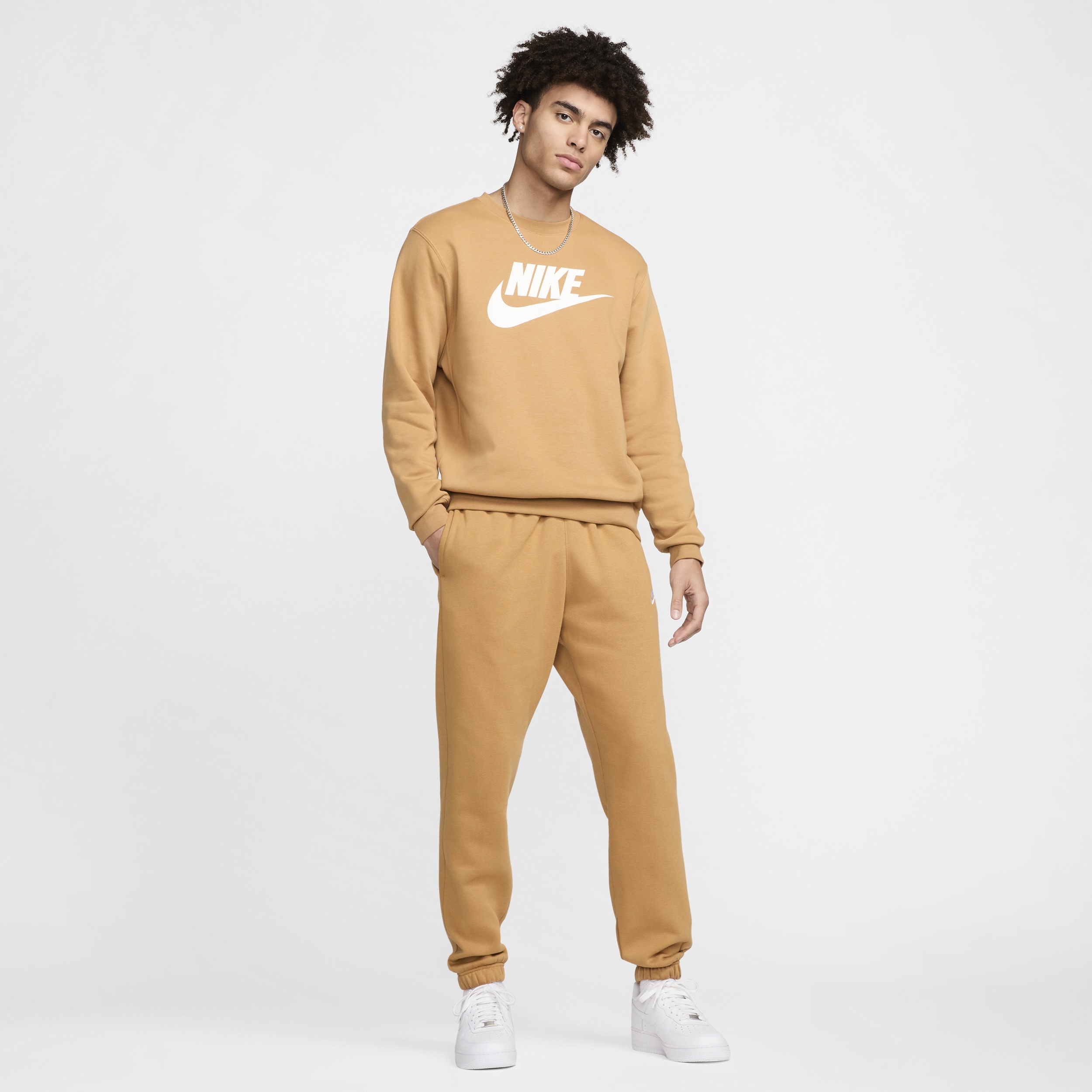 Nike Sportswear Club Fleece Men's Graphic Crew - 4