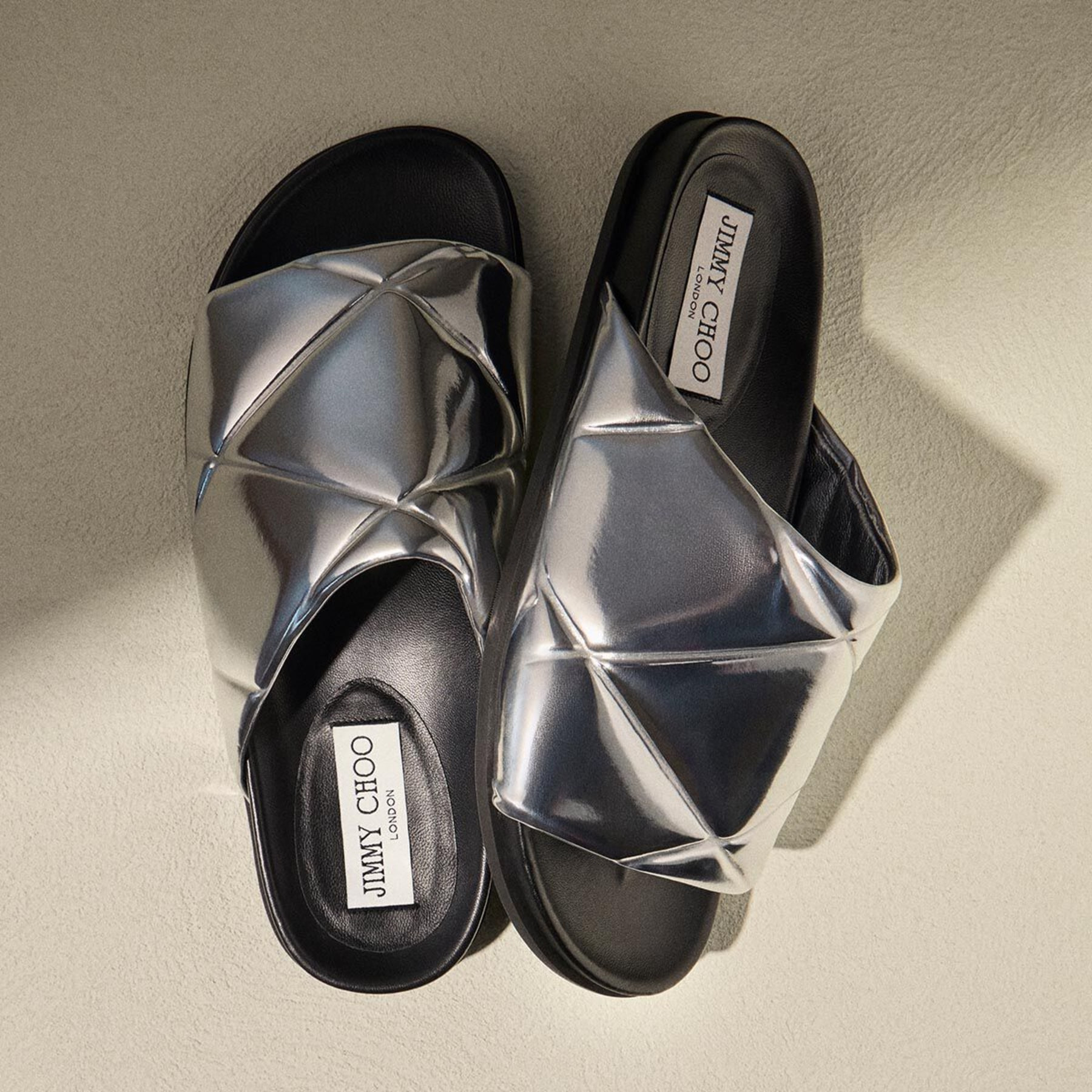 Sav Slide M
Silver Metallic Leather Quilted Slide - 5
