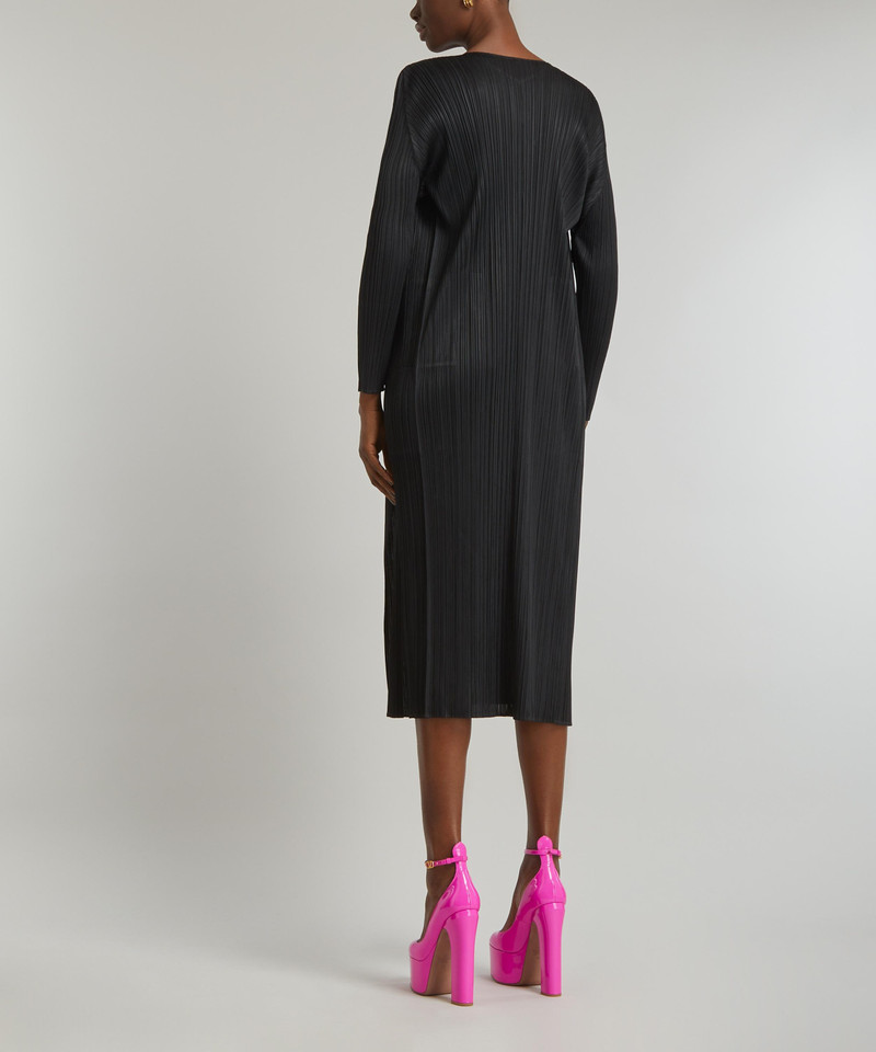 BASICS Pleated Coat 4