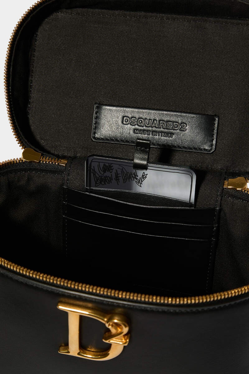 D2 STATEMENT CROSSBODY BAG 5