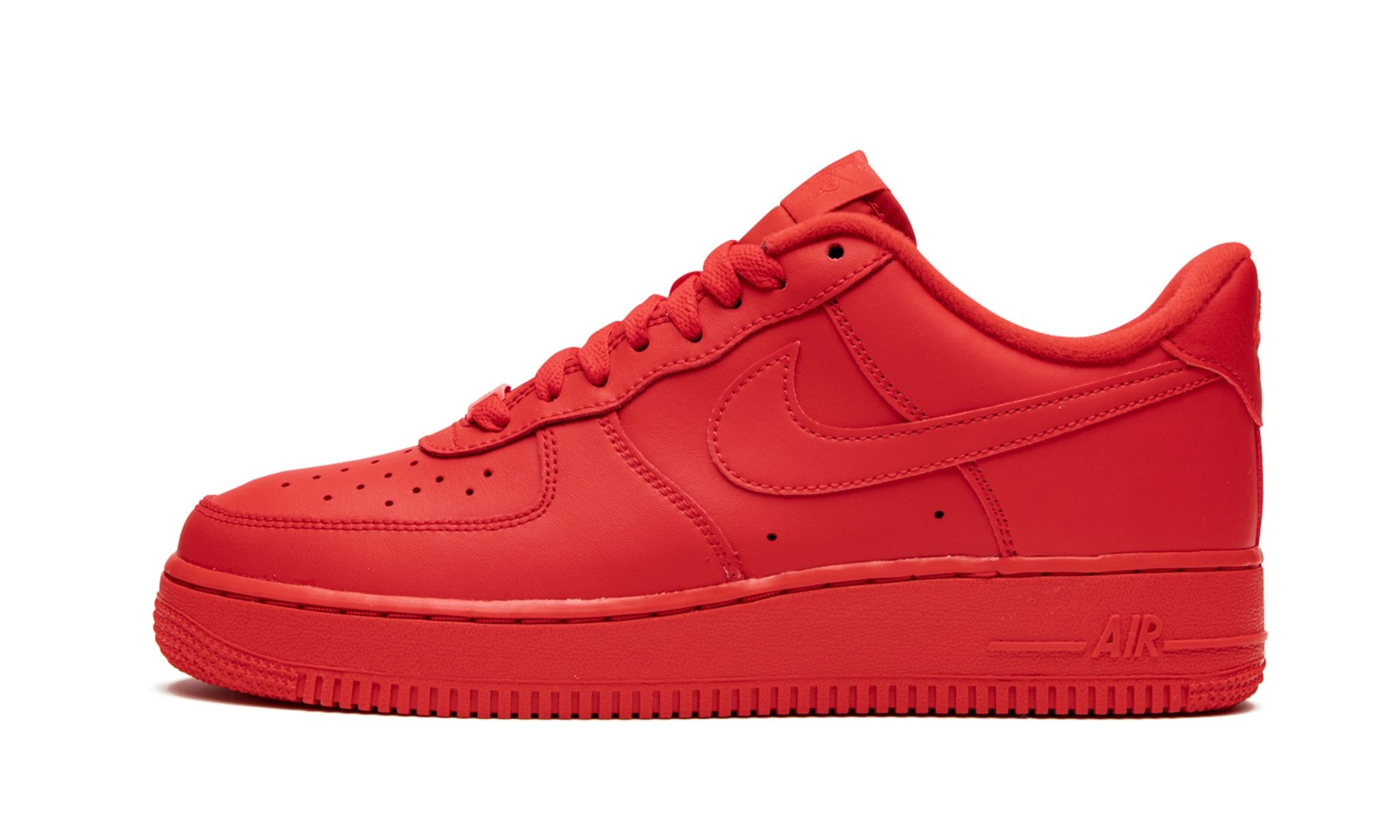 Air Force 1 '07 LV8 "Triple Red" - 1