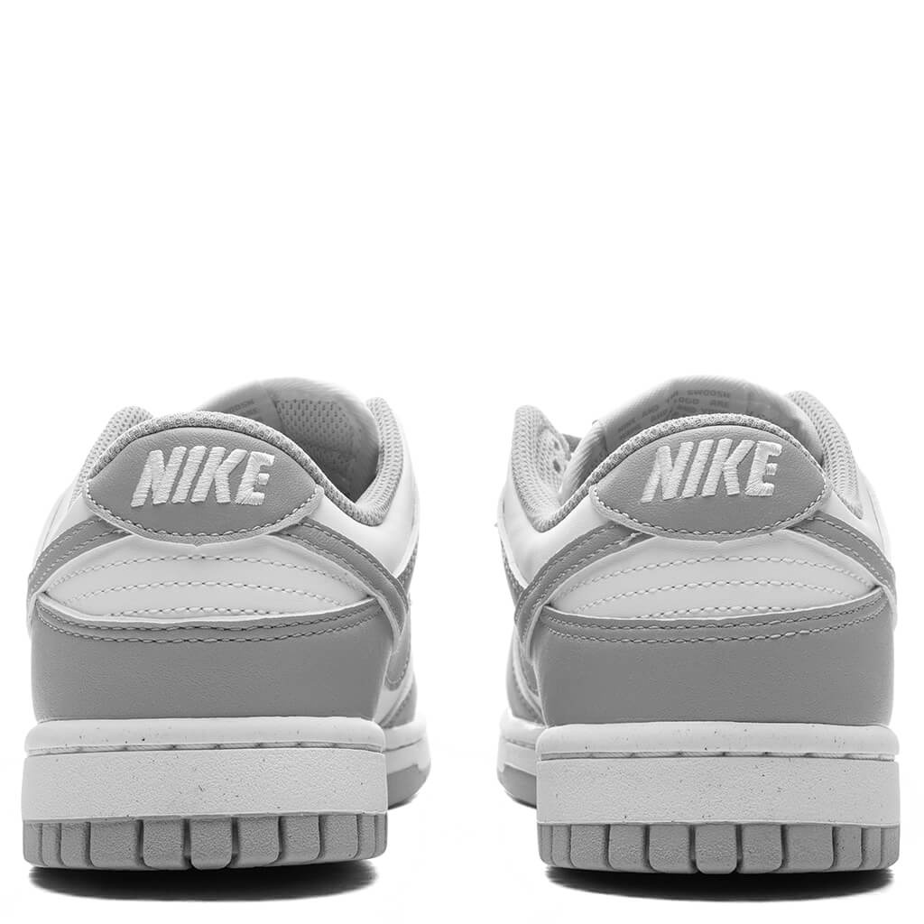 WOMEN'S DUNK LOW - WHITE/LIGHT SMOKE GREY - 4