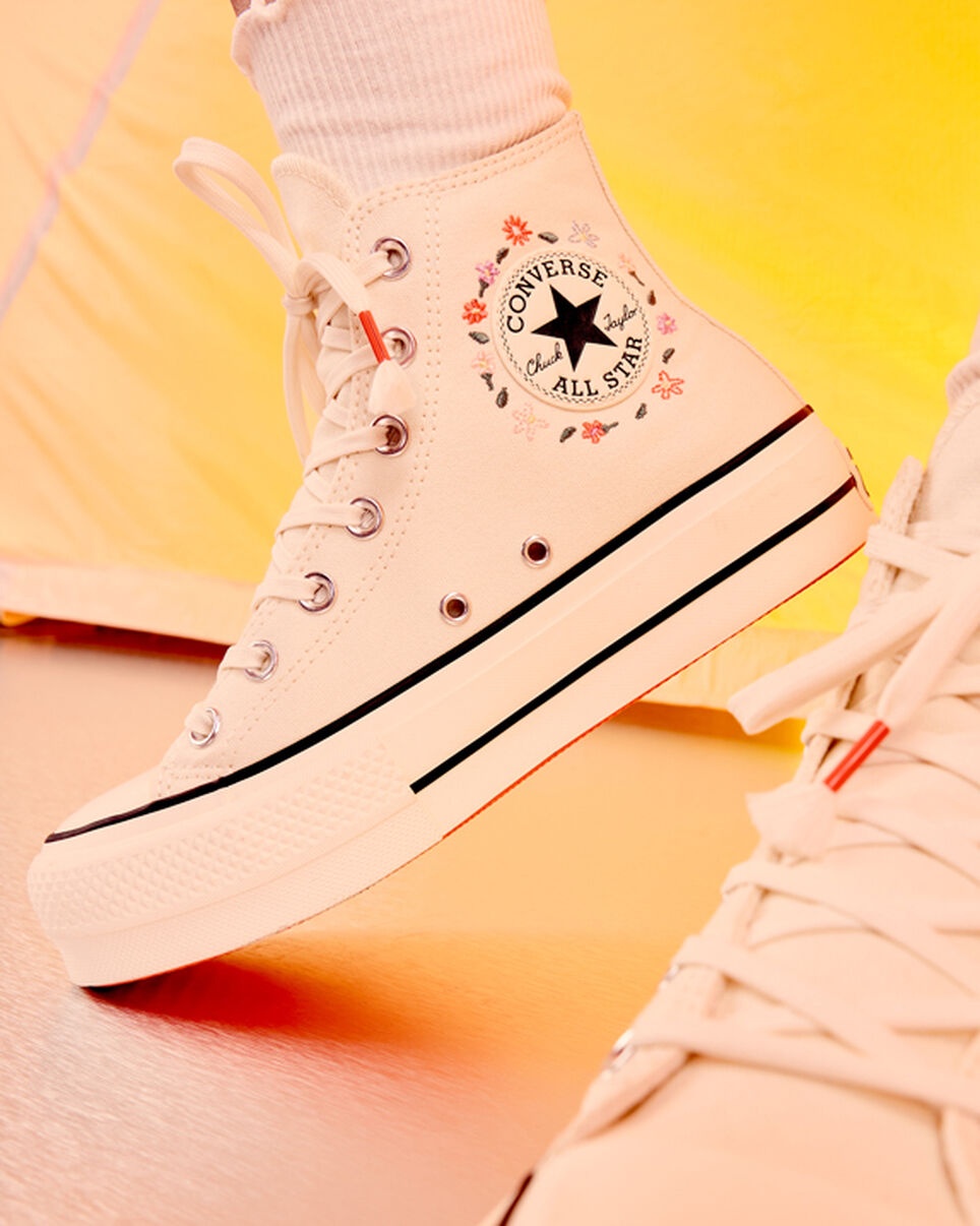 Chuck Taylor All Star Lift Platform Little Flowers - 12