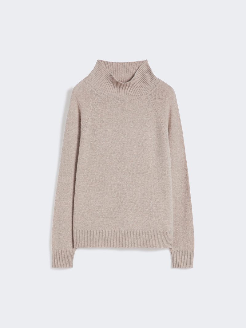 ALCALI Cashmere yarn turtleneck 1