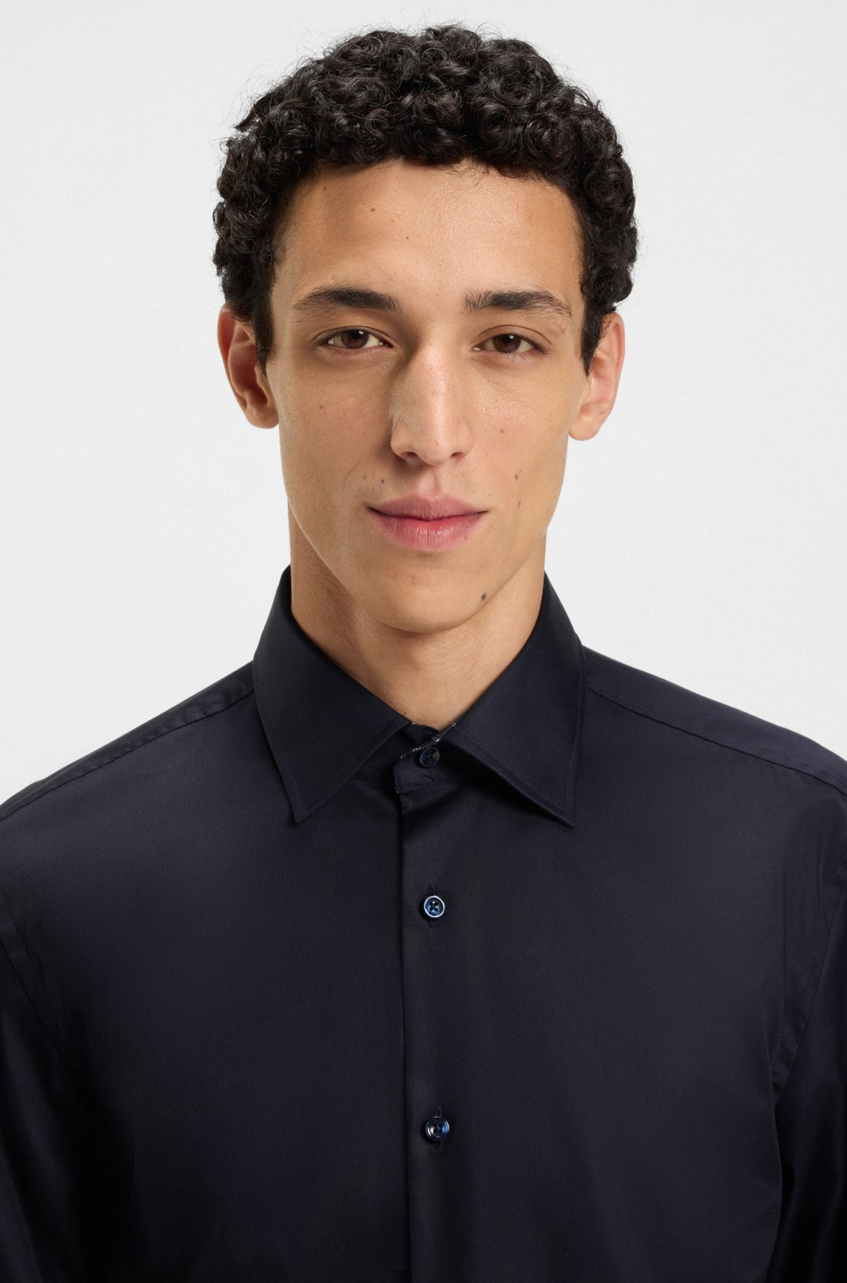SLIM-FIT SHIRT IN EASY-IRON AUSTRIAN COTTON POPLIN - 3