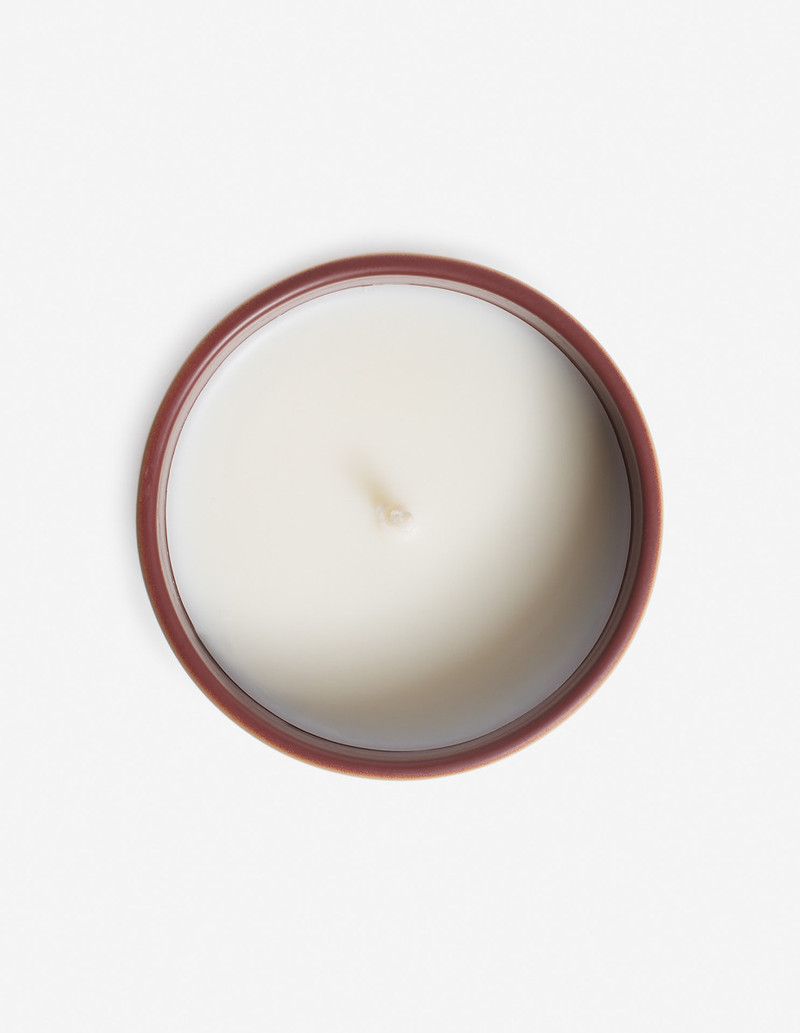 OUD SCENTED FESTIVE CANDLE 3
