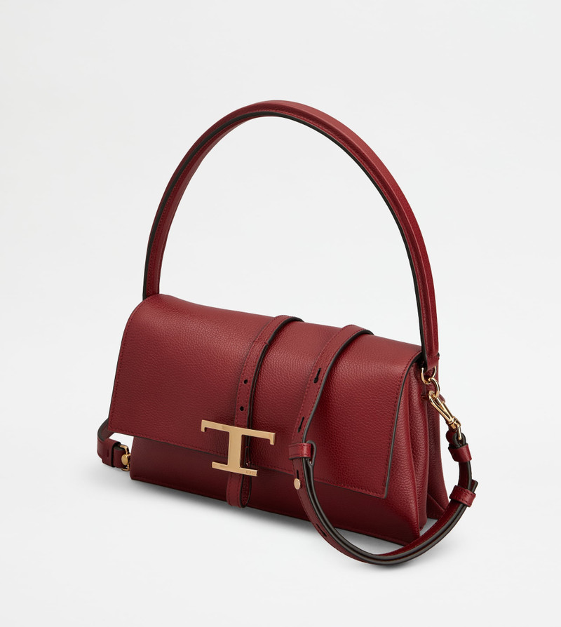 T TIMELESS FLAP BAG IN LEATHER MINI 6