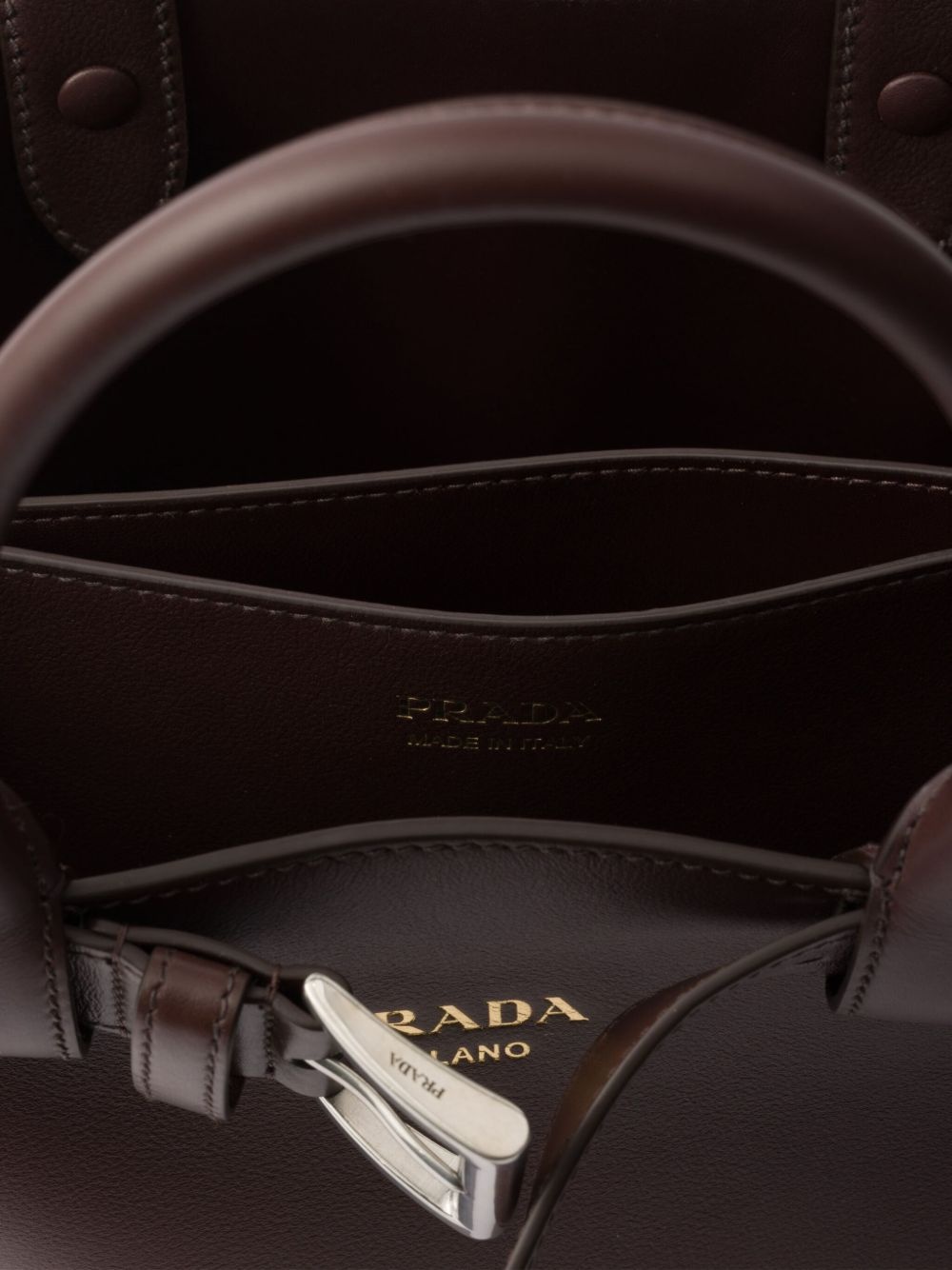 small belt-detail handbag - 4