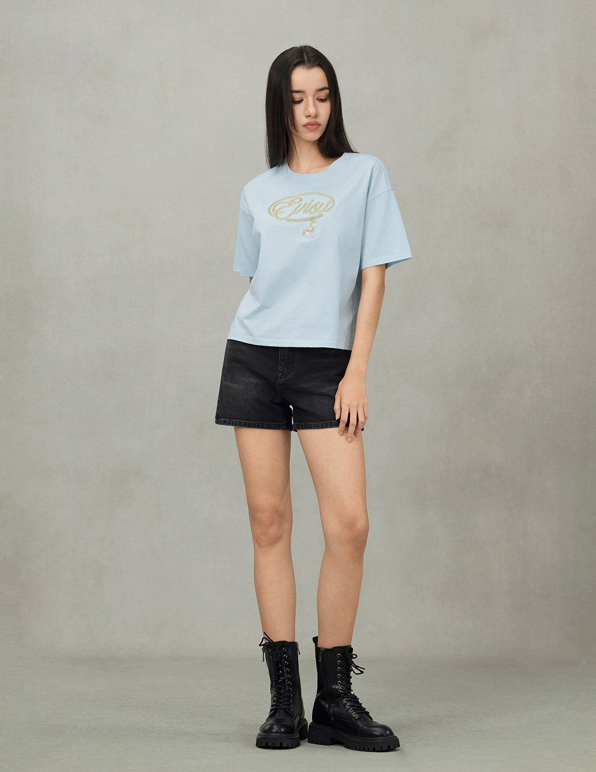 Rope Twist Logo and Anchor Embroidery Cropped T-Shirt - 3