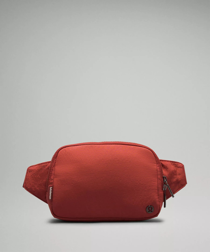 Everywhere Belt Bag Large with Long Strap 2L 1