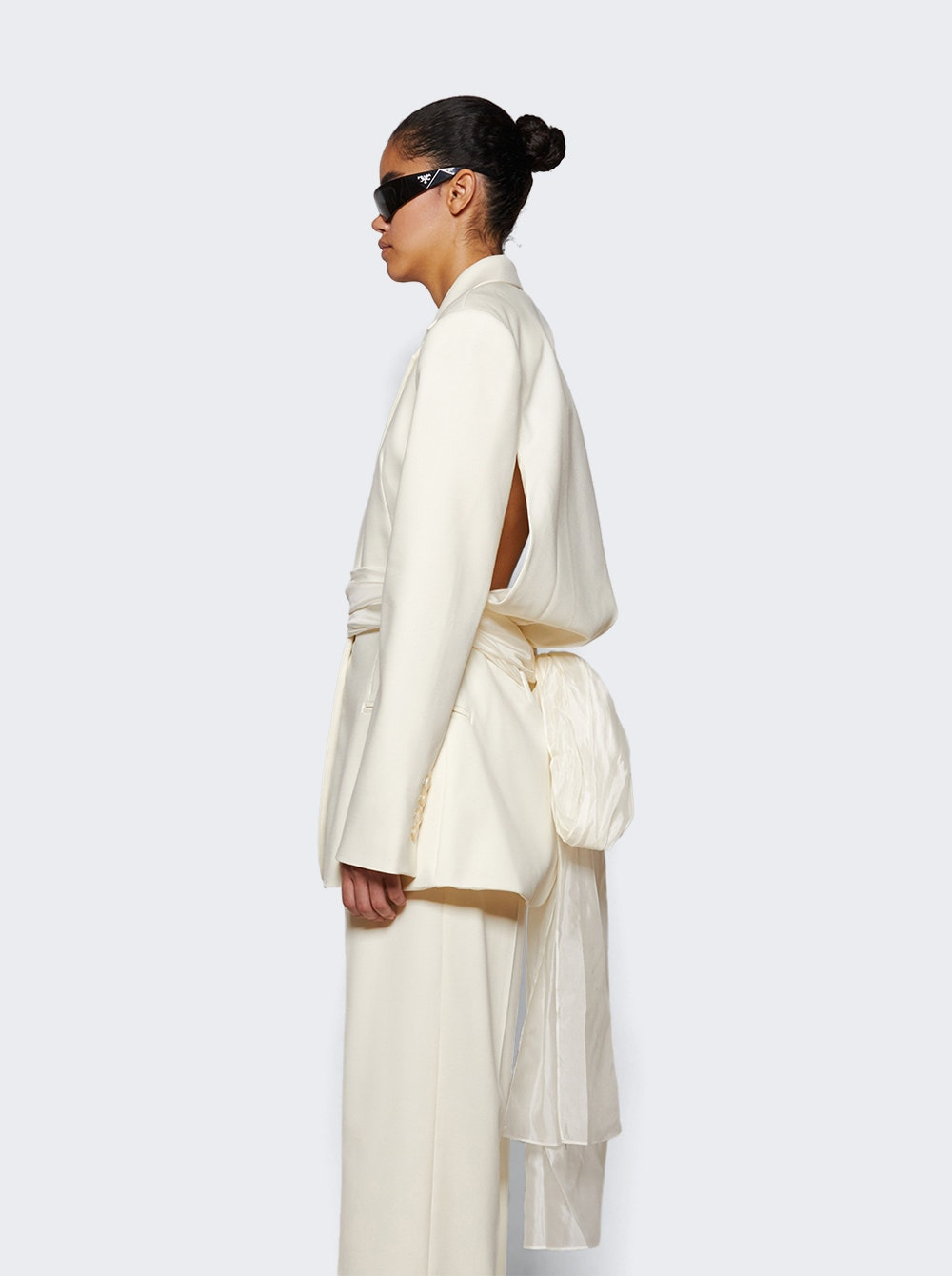 Intimate Bow-back Twill Blazer White - 3