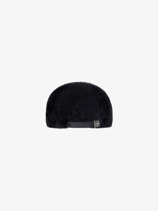 CAP IN FAUX FUR - 4