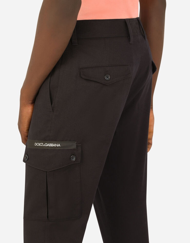 Stretch cotton cargo pants with patch embellishment - 5