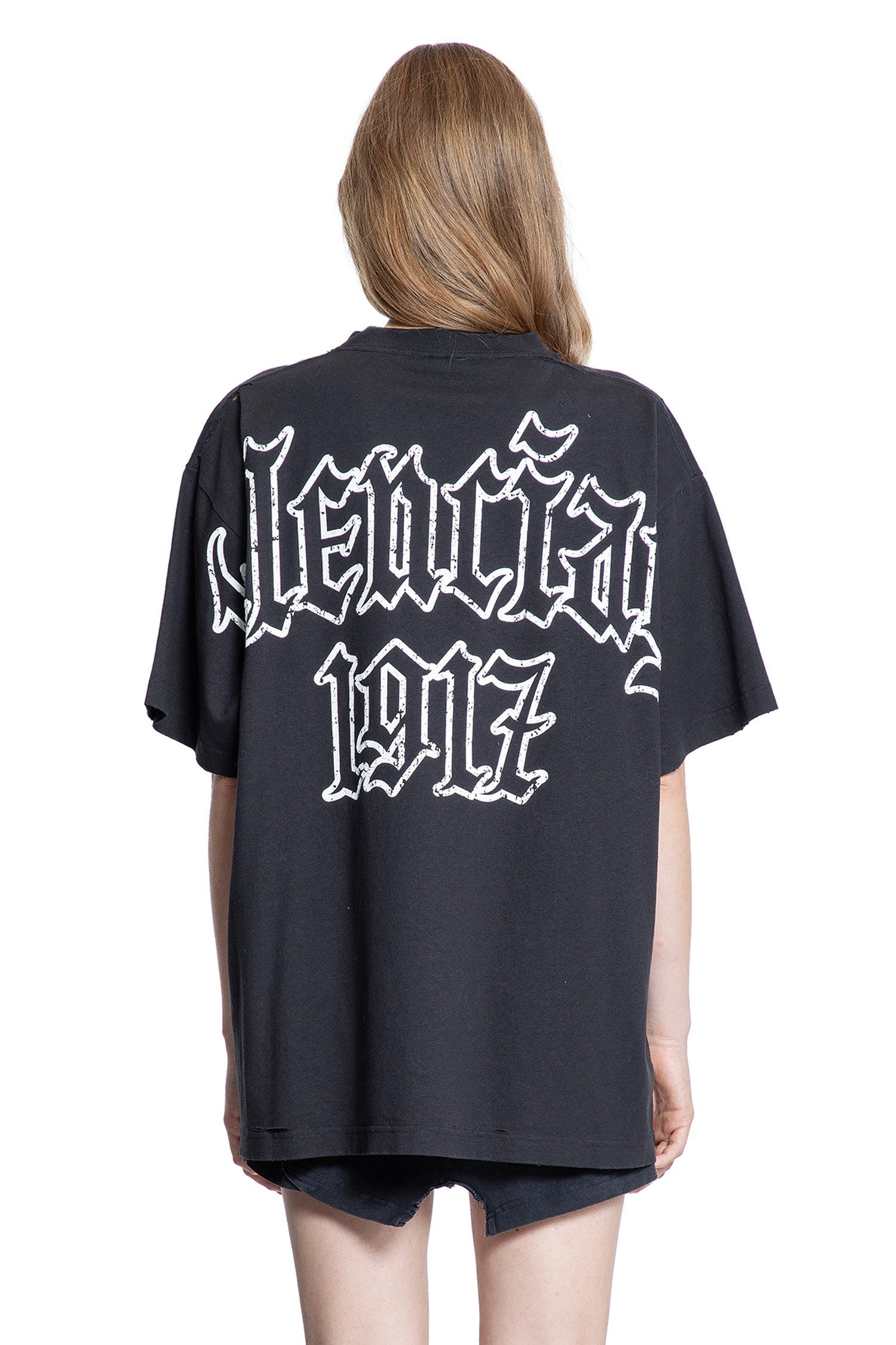 Blackletter-Script-Oversized-T-Shirt - 3