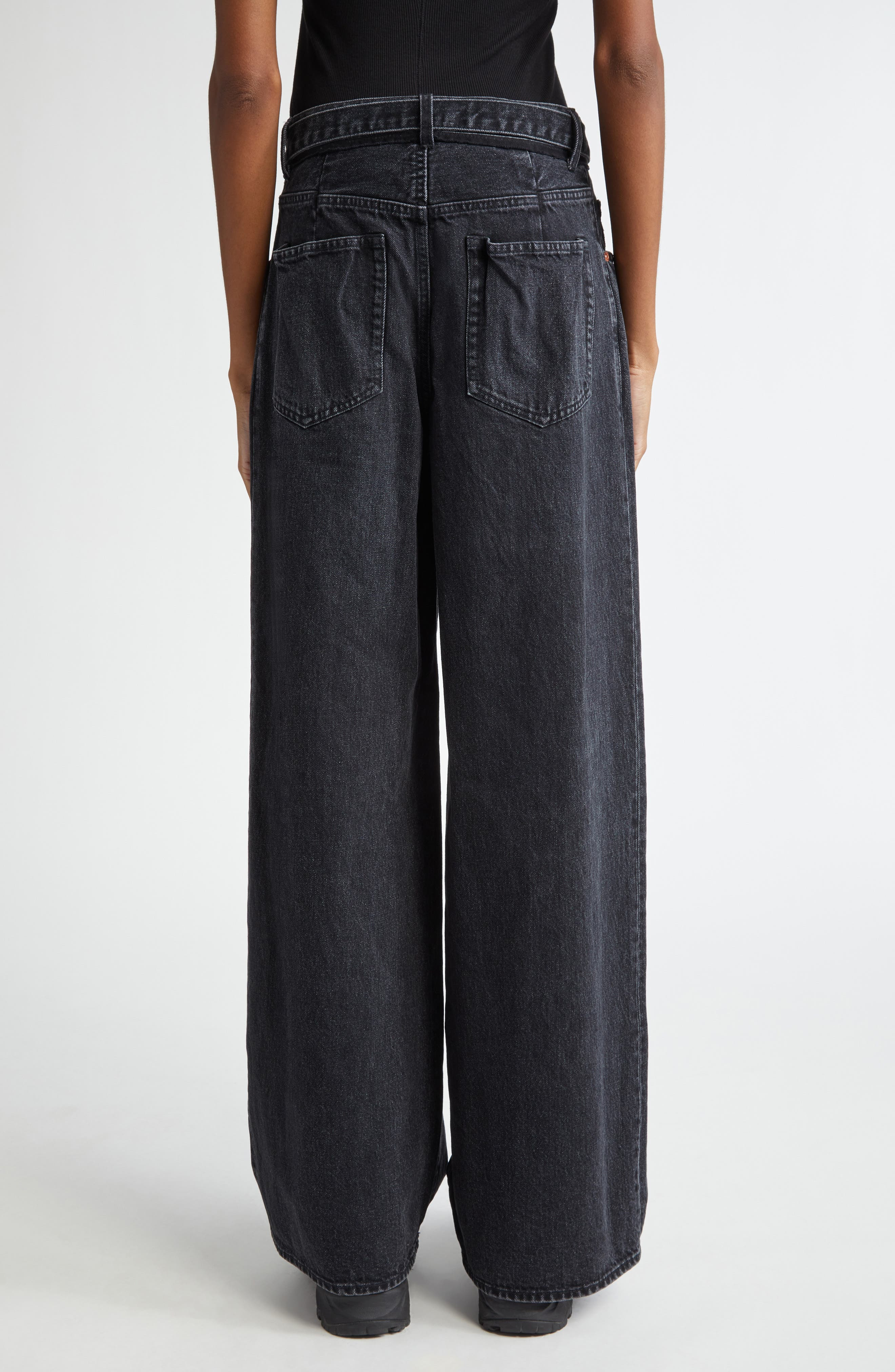 Belted Wide Leg Jeans - 3
