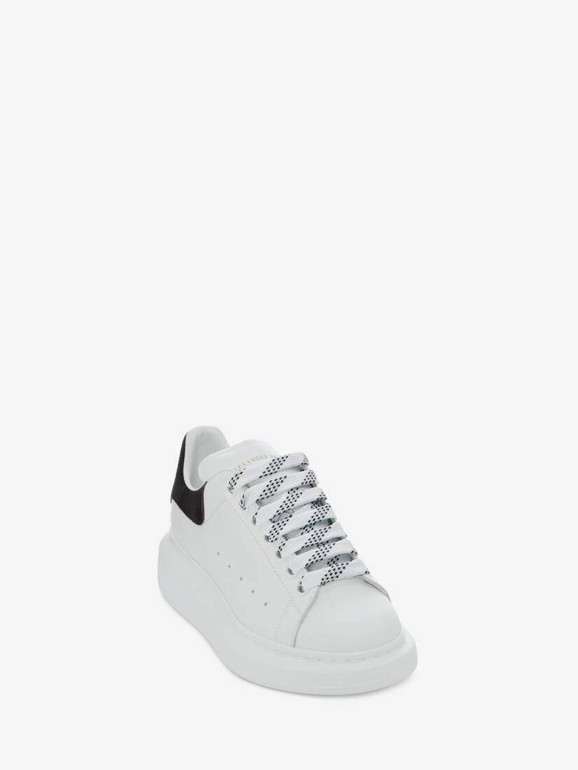 Women's Oversized Sneaker in White/black - 2