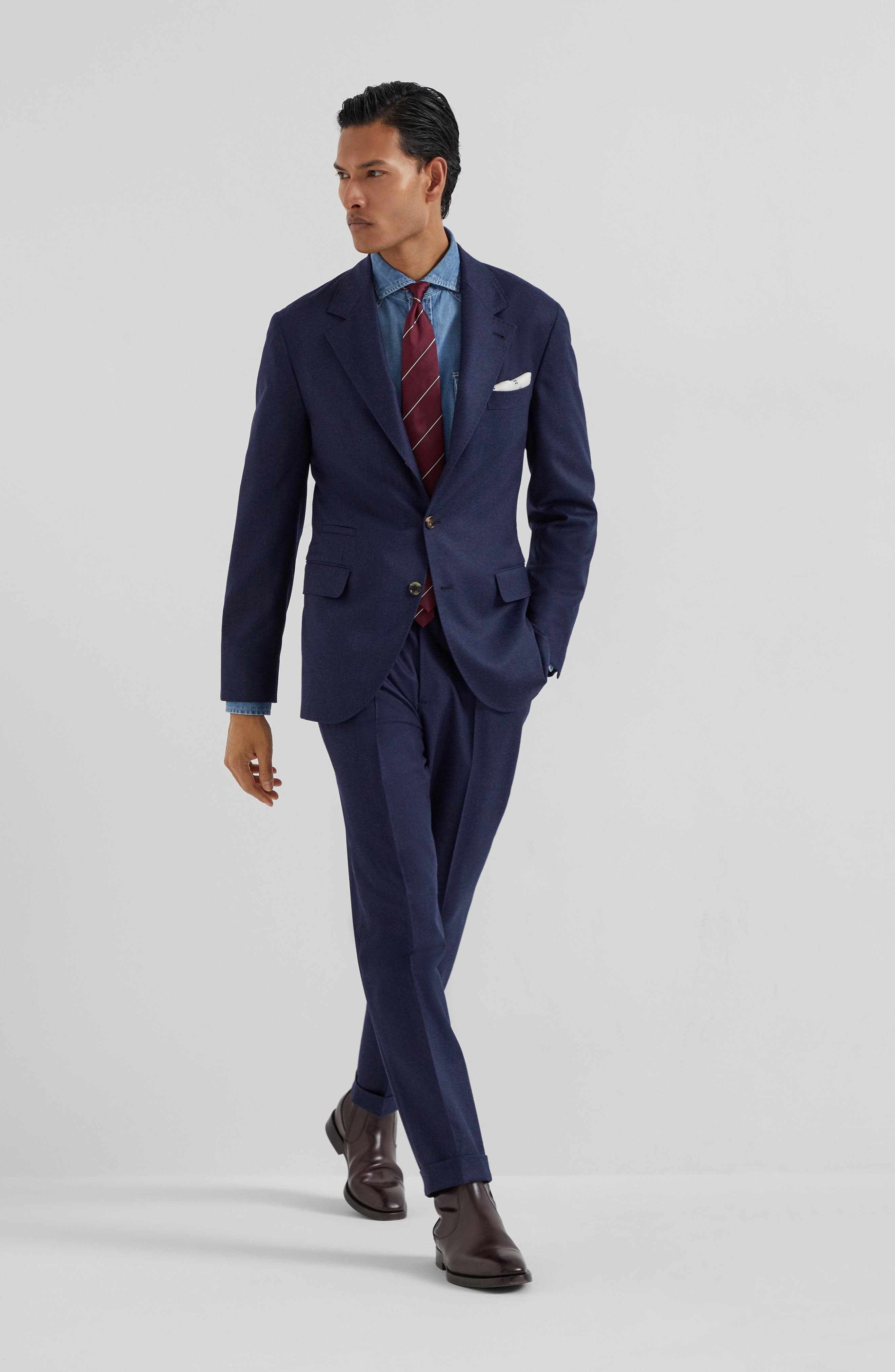 Brunello Cucinelli Leisure fit trousers with pleats in Marine Blue at Nordstrom - 5