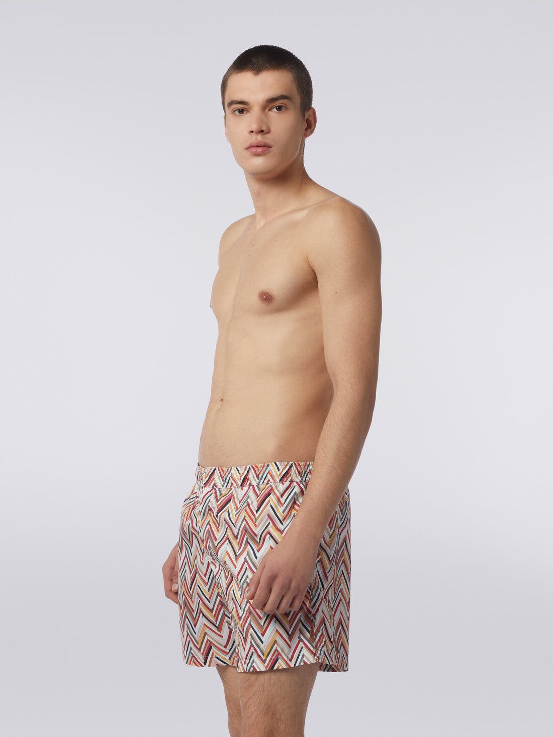Swimming trunks with brushstroke effect zigzag print - 3