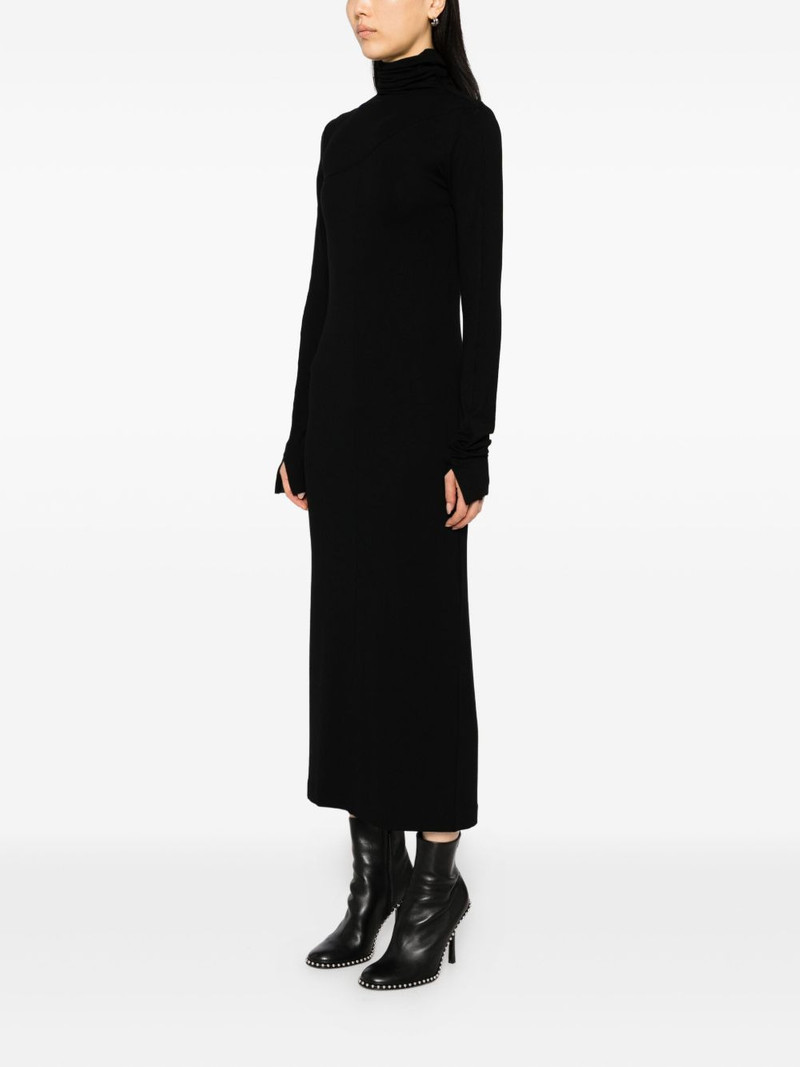 long-sleeved dress 3